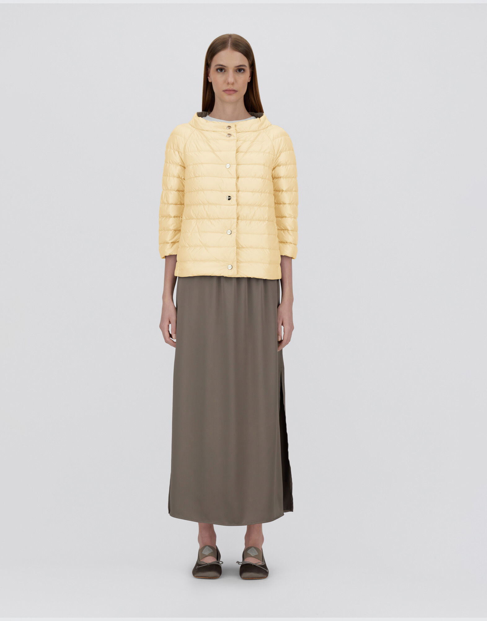 REVERSIBLE CAPE NYLON?ULTRALIGHT