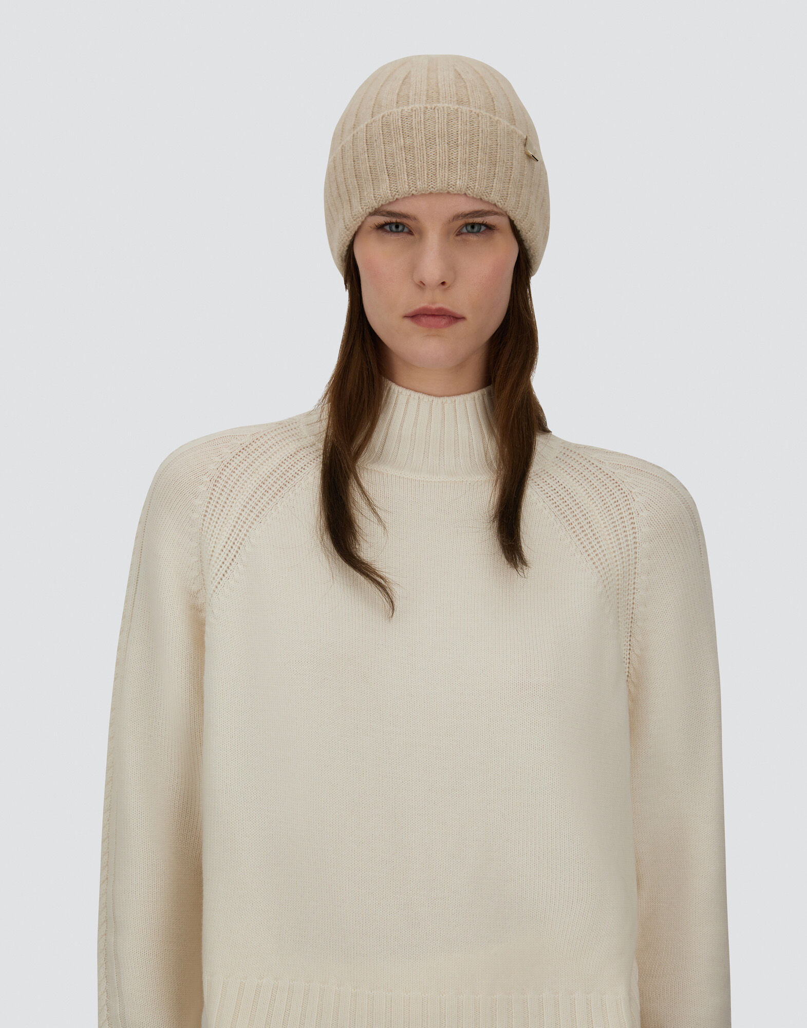 BEANIE IN PURE CASHMERE
