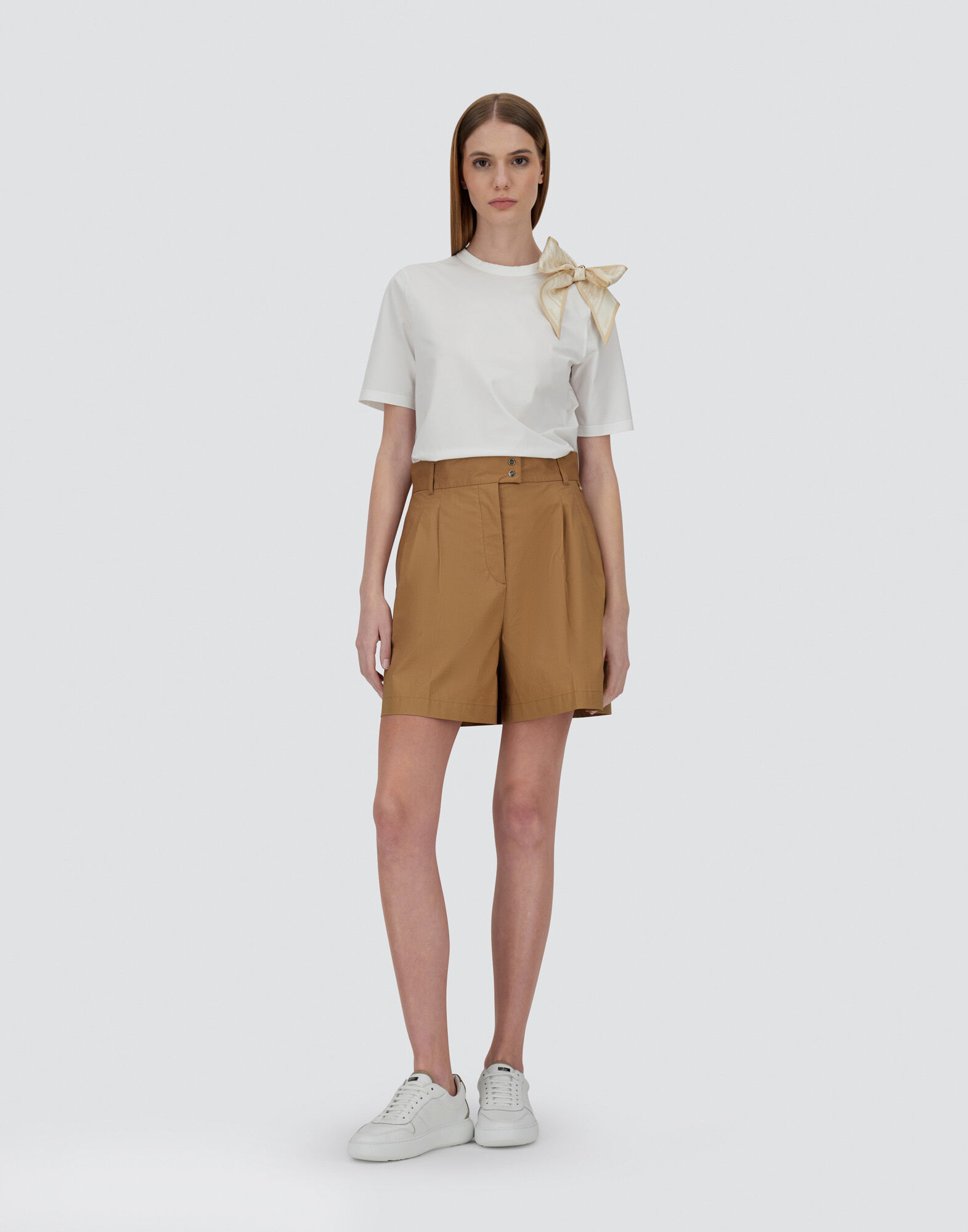 LIGHT COTTON STRETCH SHORTS
