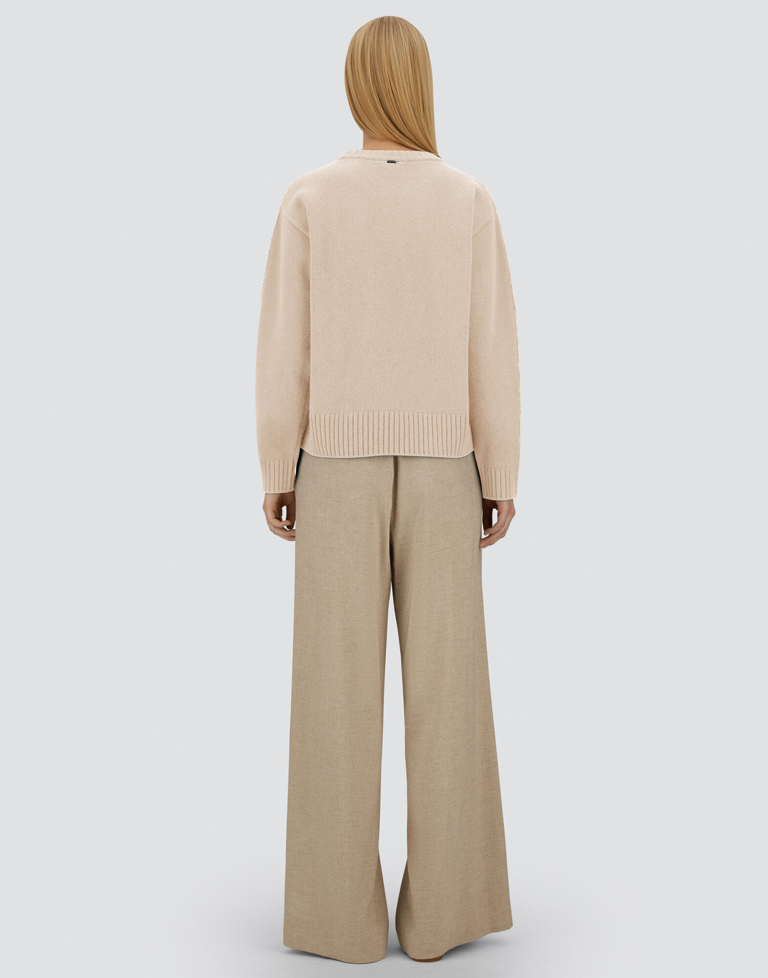 RESORT SWEATER IN 100% WOOL