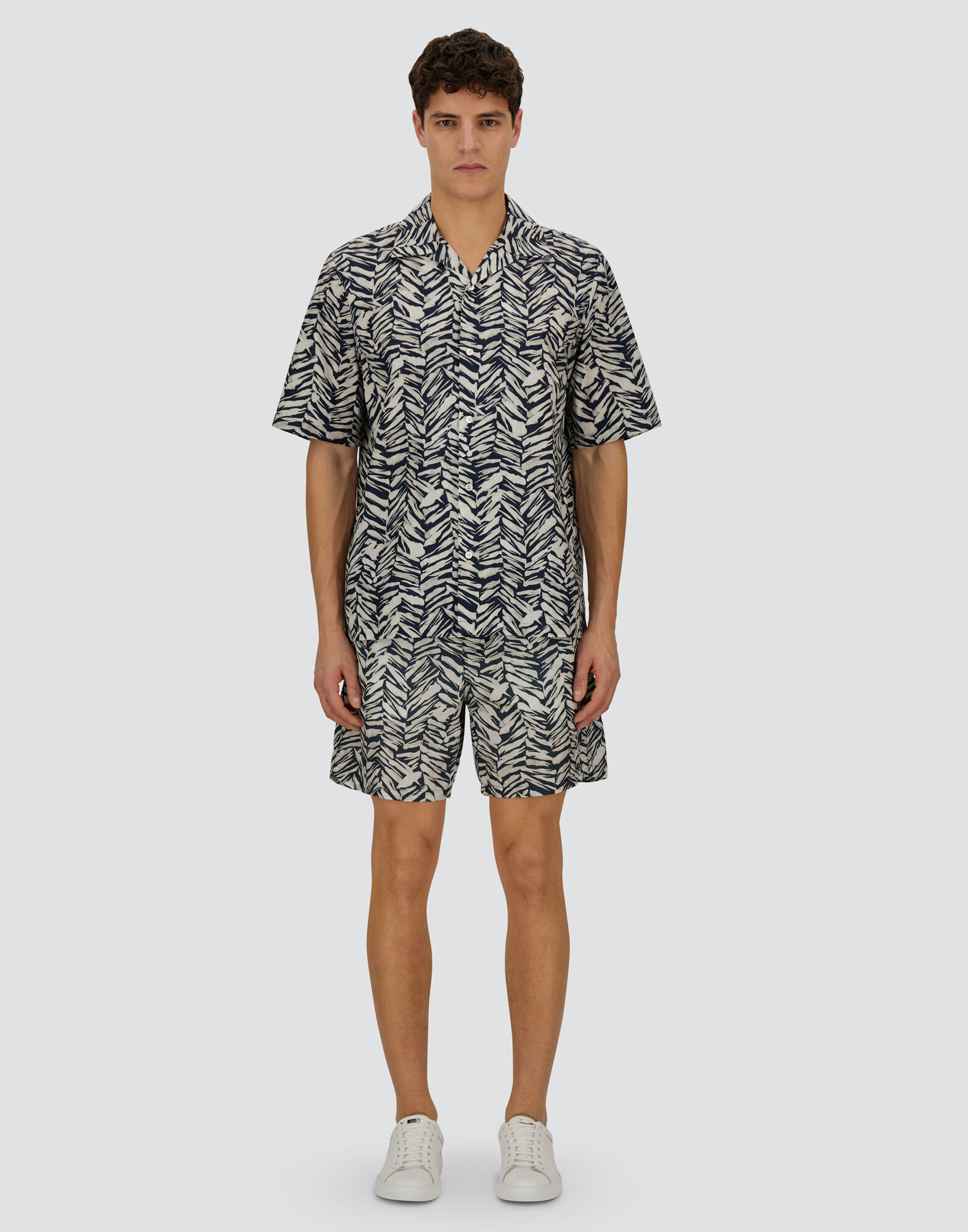RESORT SHIRT IN COTTON SEASONAL PRINT