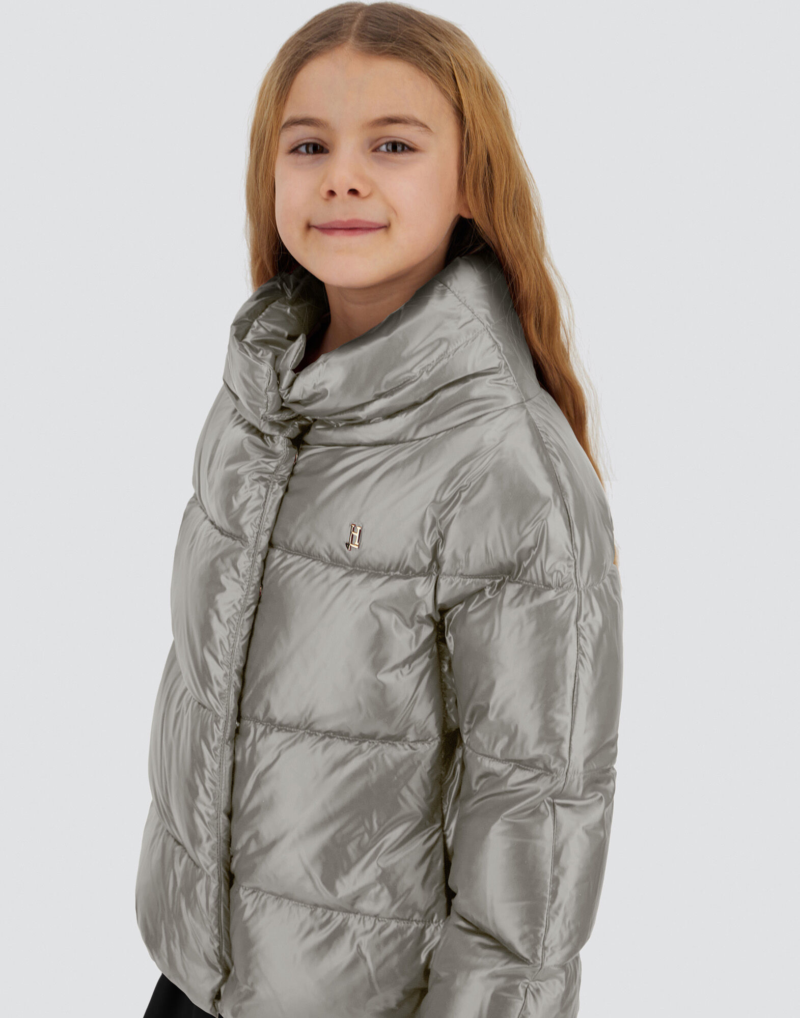 CAPE IN NYLON ULTRALIGHT