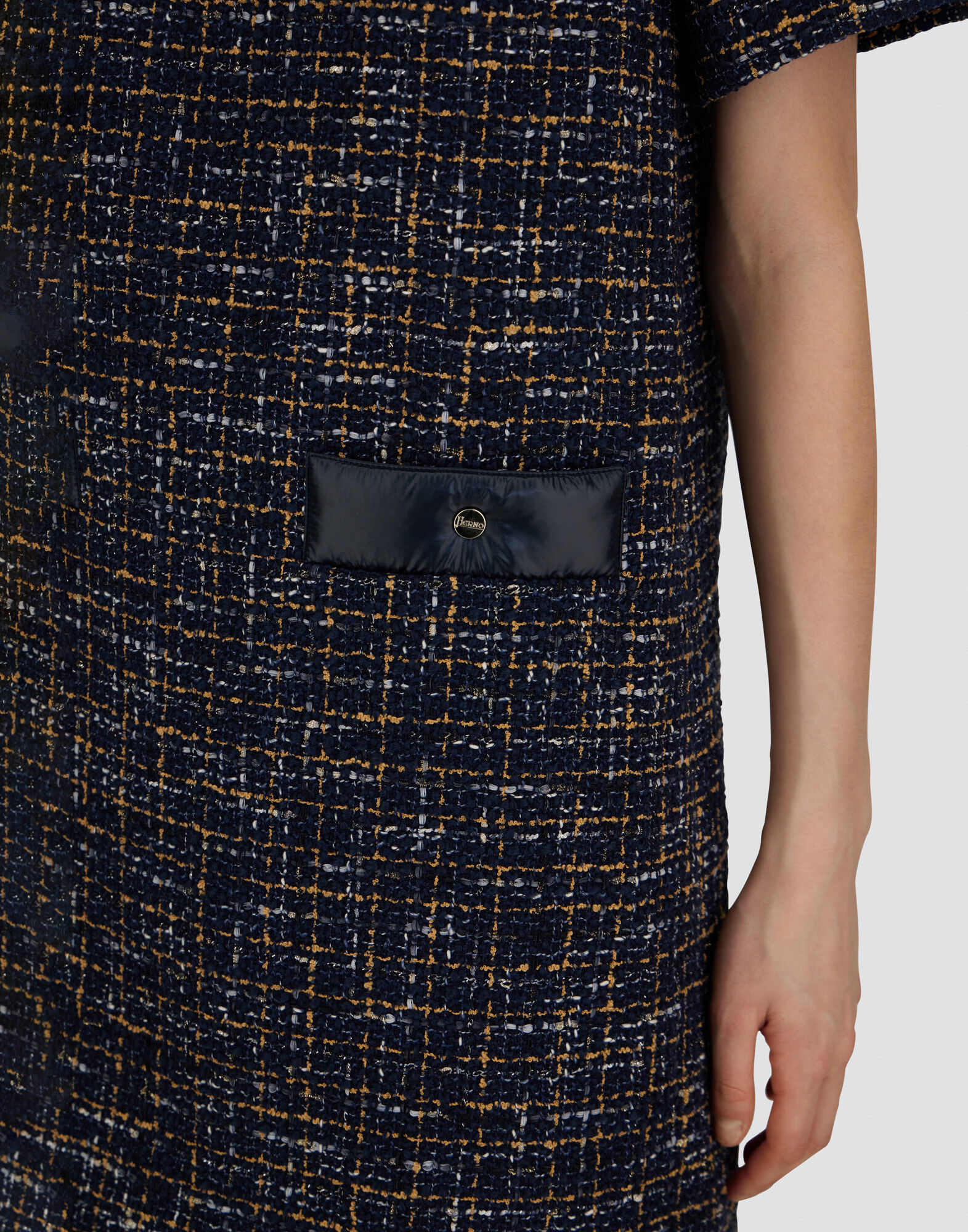 DRESS IN OPERATED TWEED AND NYLON ULTRALIGHT