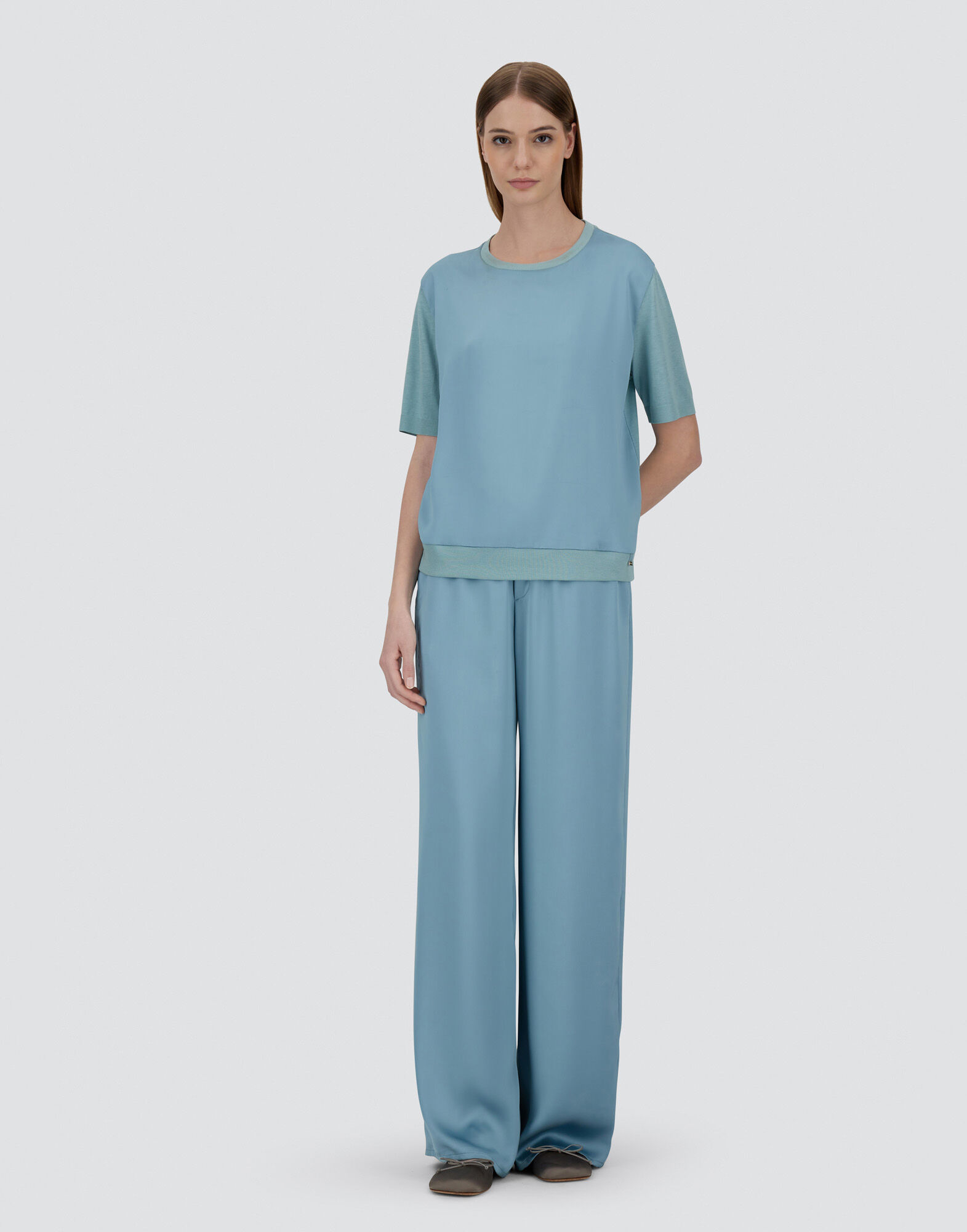 T-SHIRT IN GLAM KNIT EFFECT AND SATIN