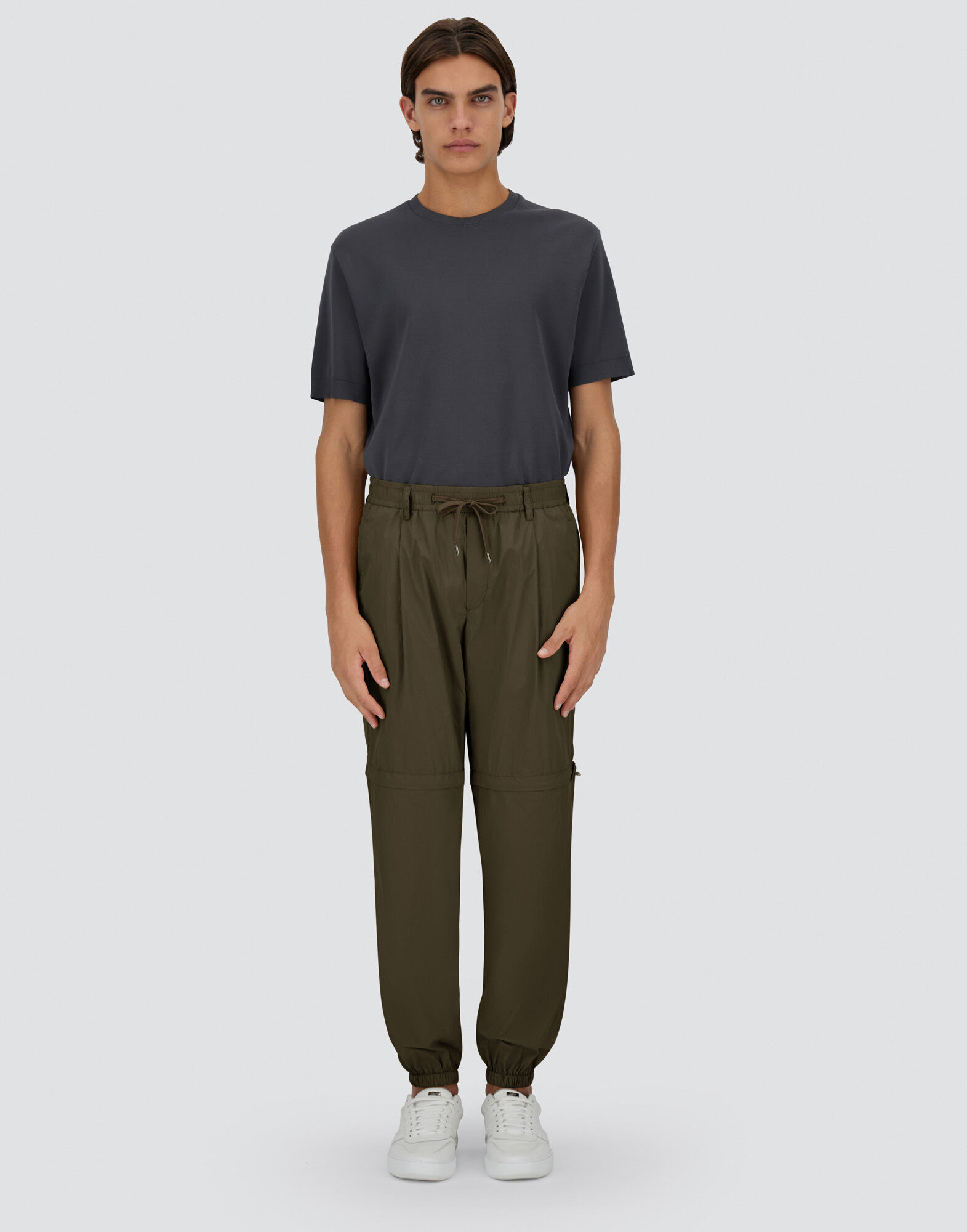 TROUSERS IN ULTRALIGHT CREASE