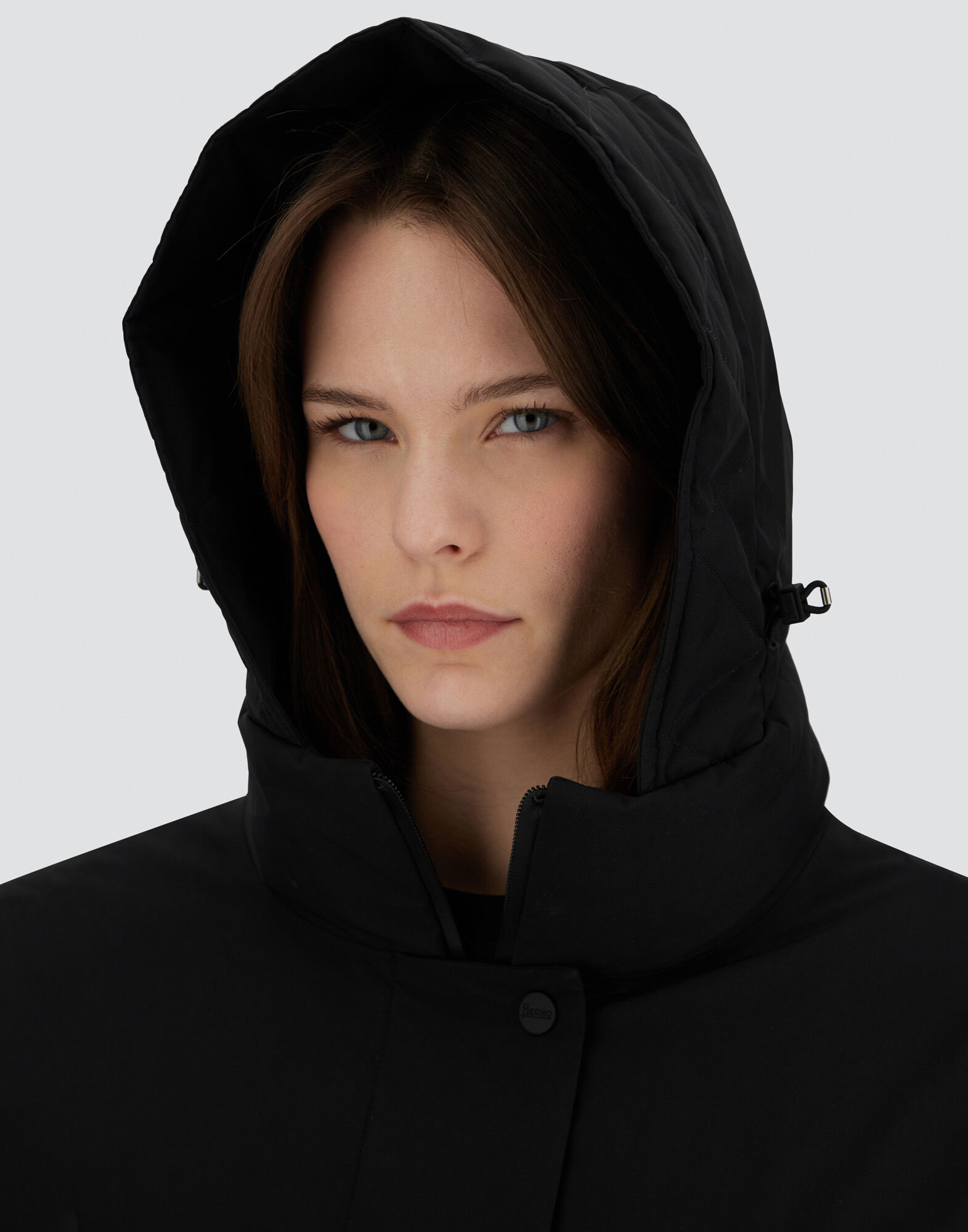 HOODED A-SHAPE JACKET IN 2-LAYER WINDSTOPPER