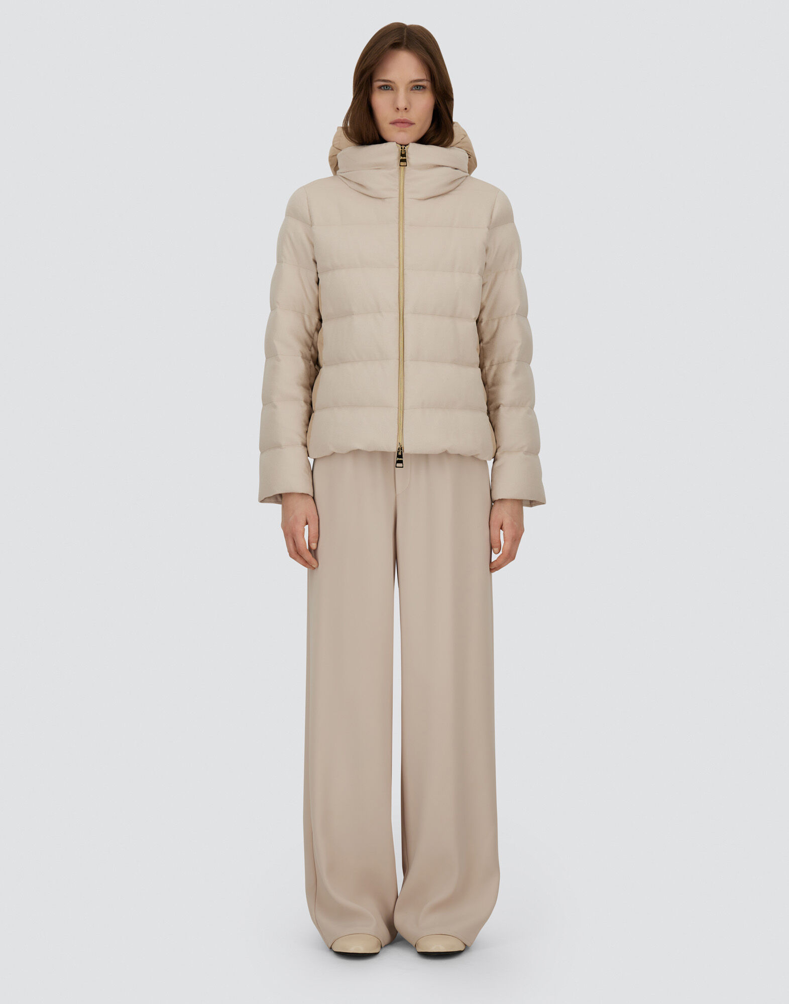 CAPE IN CASHMERE, SILK AND SATIN