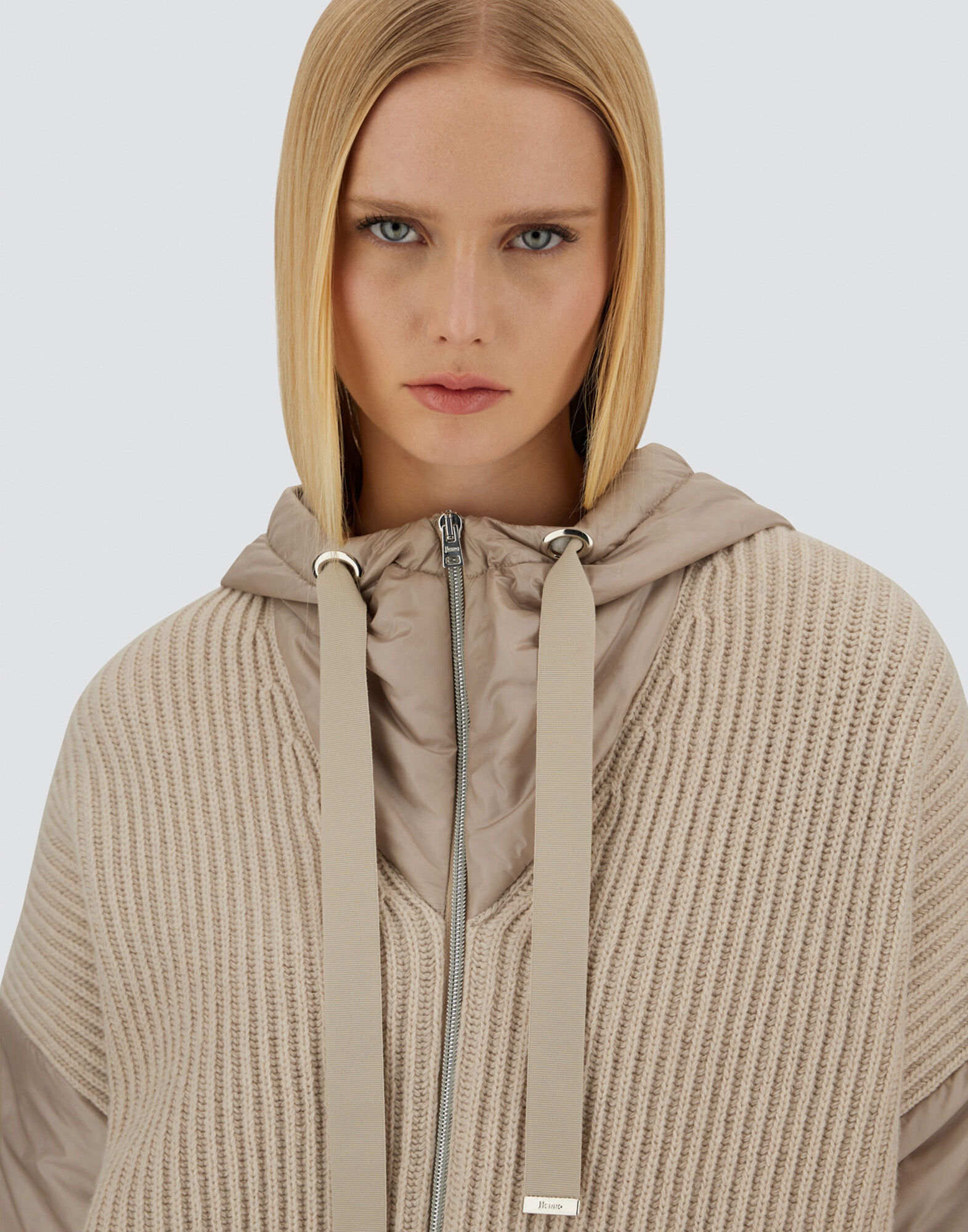 RESORT JACKET IN G.5 WOOL & NYLON ULTRALIGHT