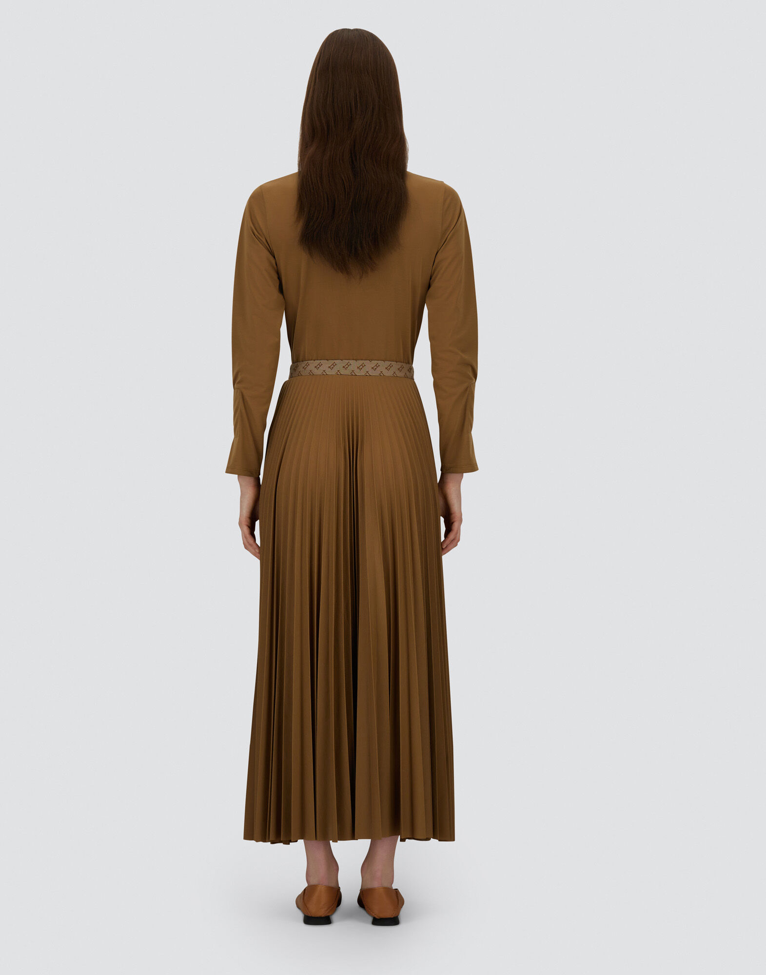 DRESS IN PLEATED JERSEY AND MONOGRAM