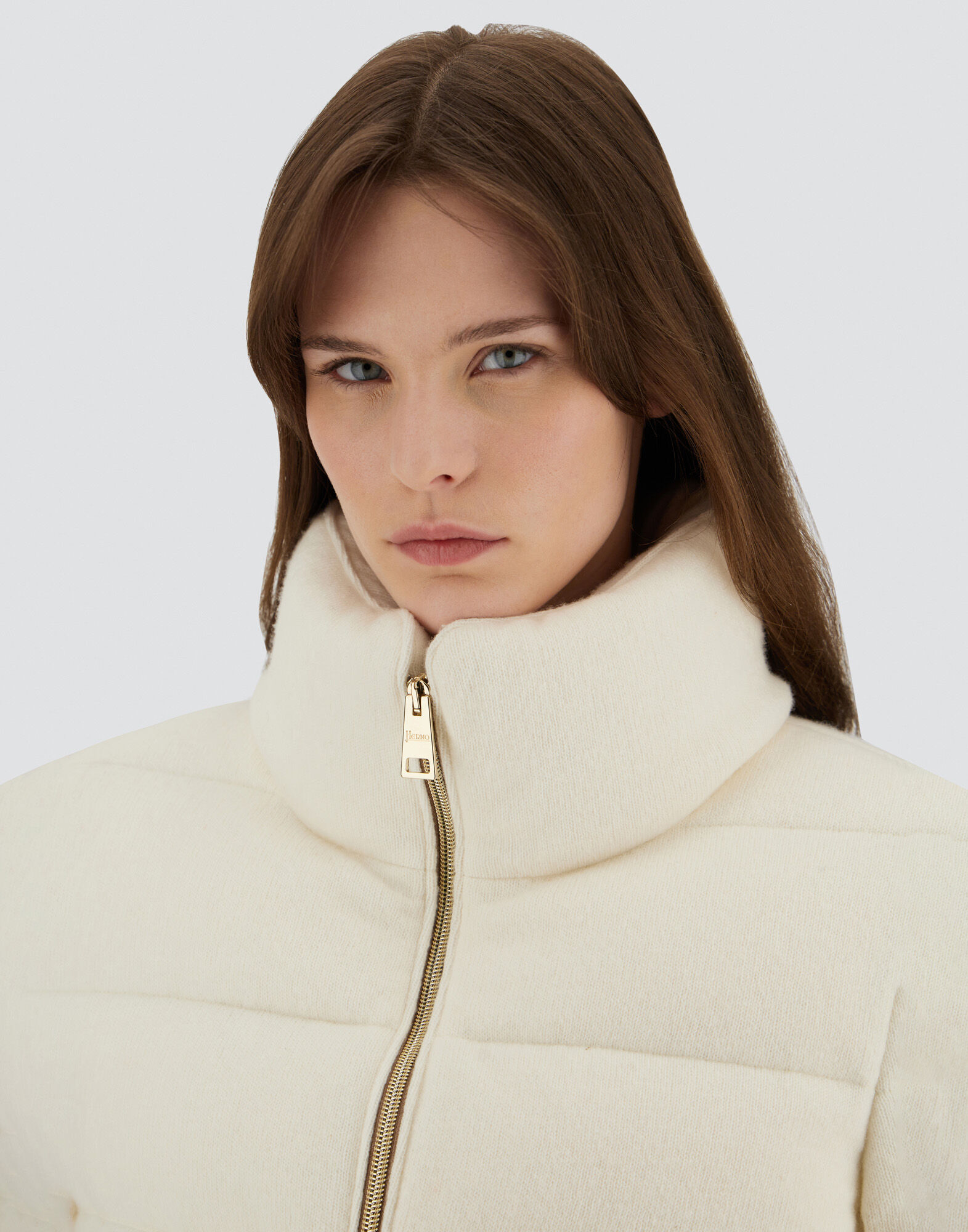 JACKET IN SHINY KNIT EFFECT