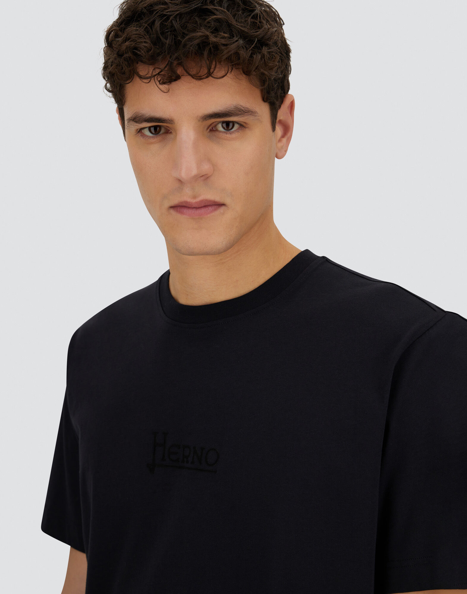 RESORT T-SHIRT IN PURE COTTON JERSEY