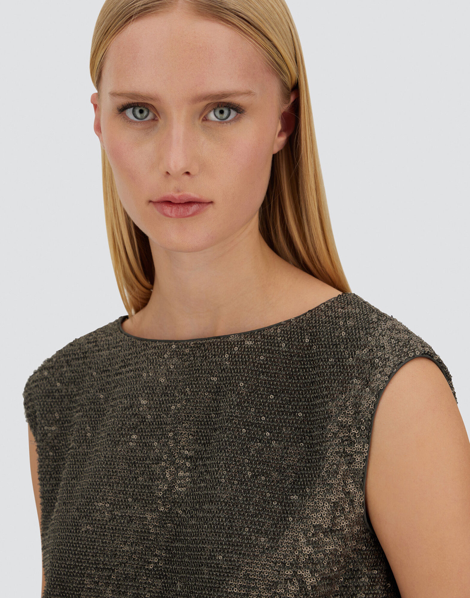 RESORT TOP IN MATT SEQUINS