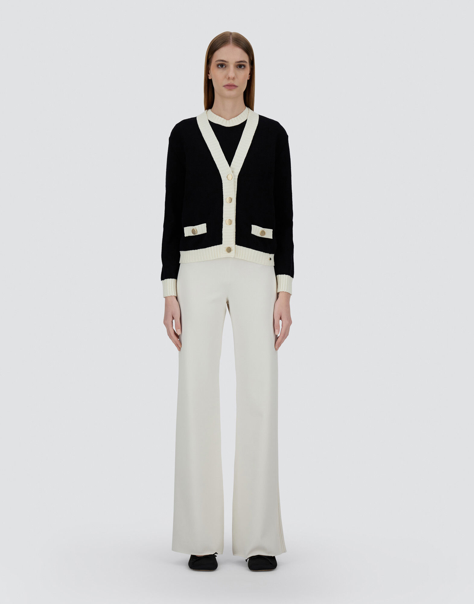 CARDIGAN IN BOUCL??KNIT