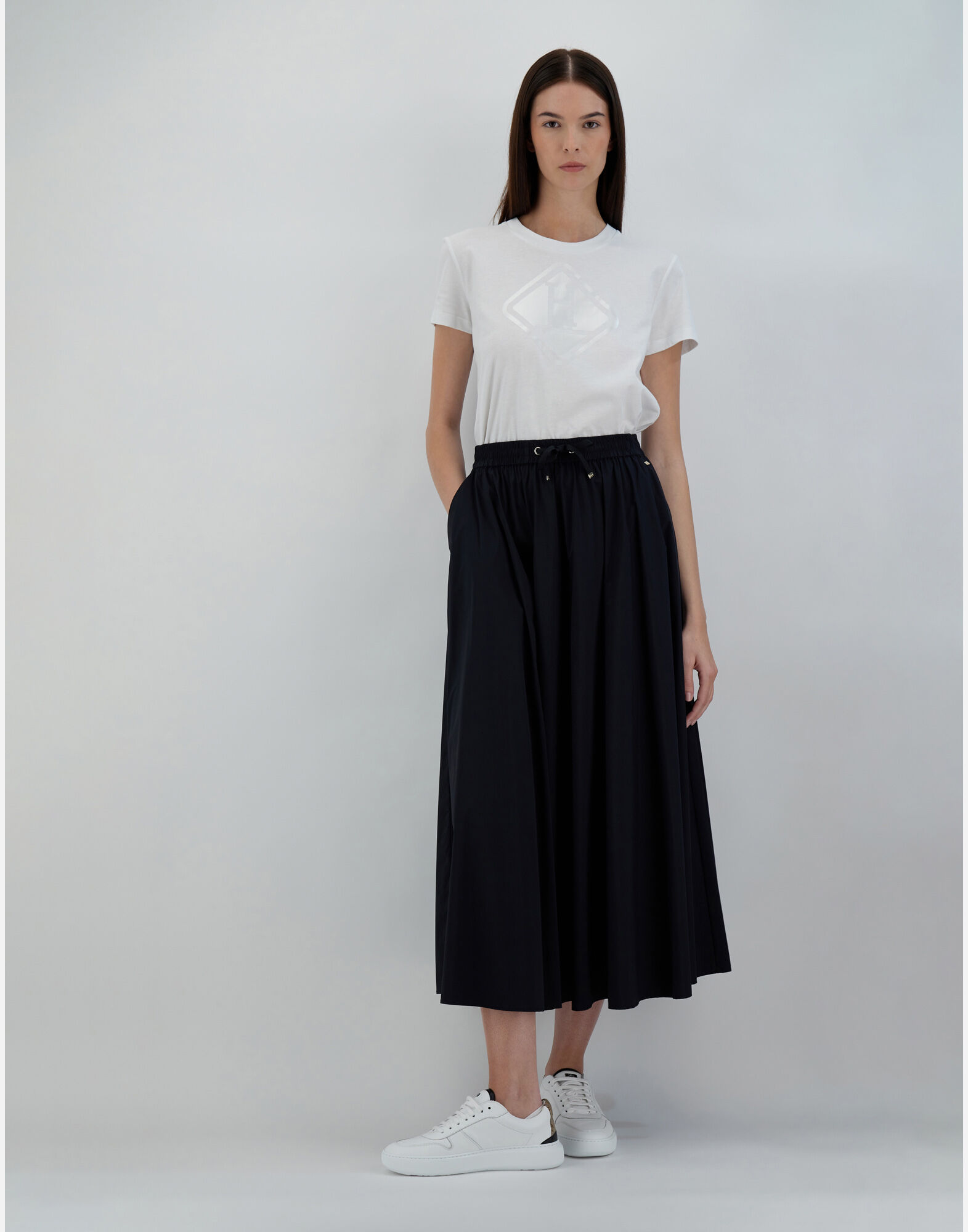 SKIRT IN LIGHT NYLON STRETCH