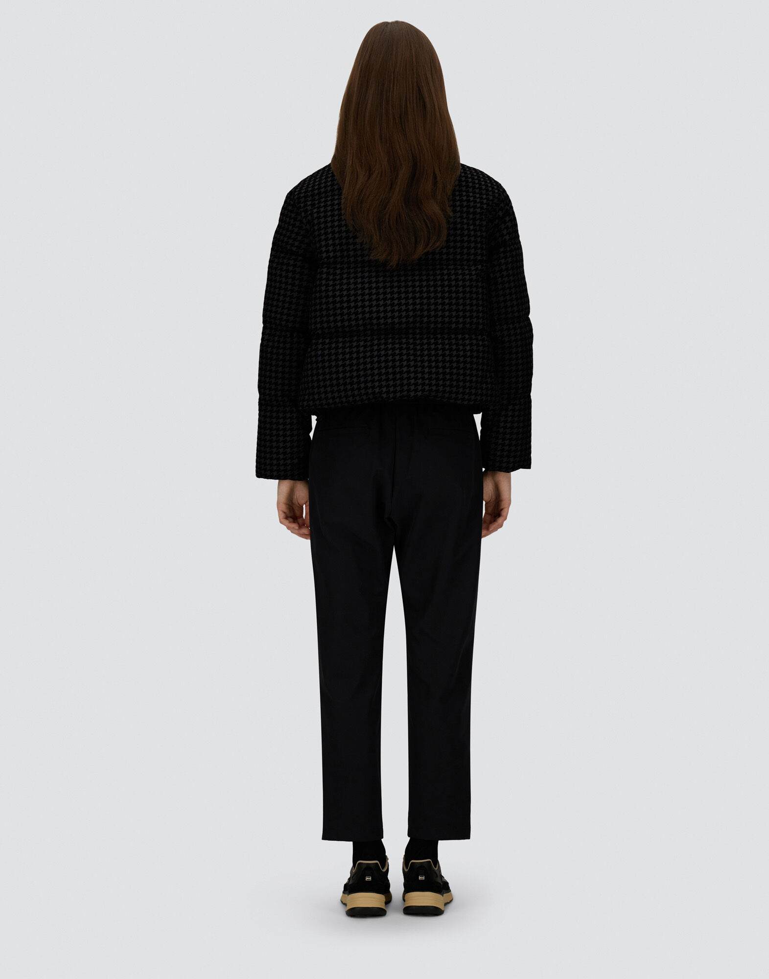 CAPE IN TECH HOUNDSTOOTH AND 2-LAYER WINDSTOPPER