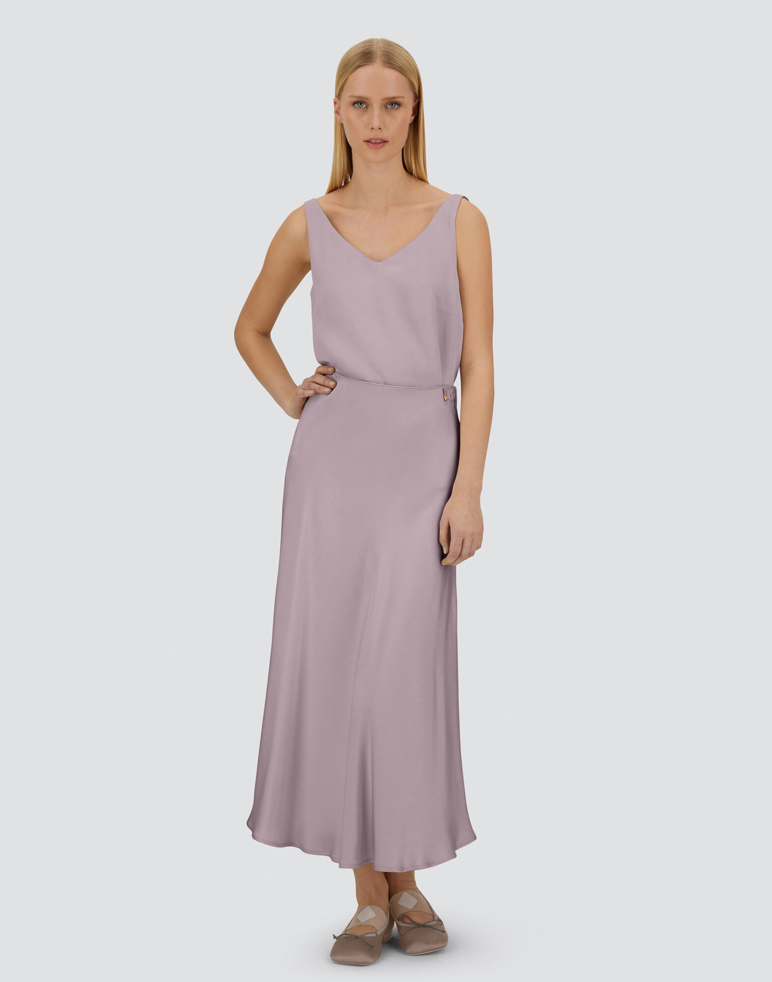 RESORT TOP IN ENVERS SATIN