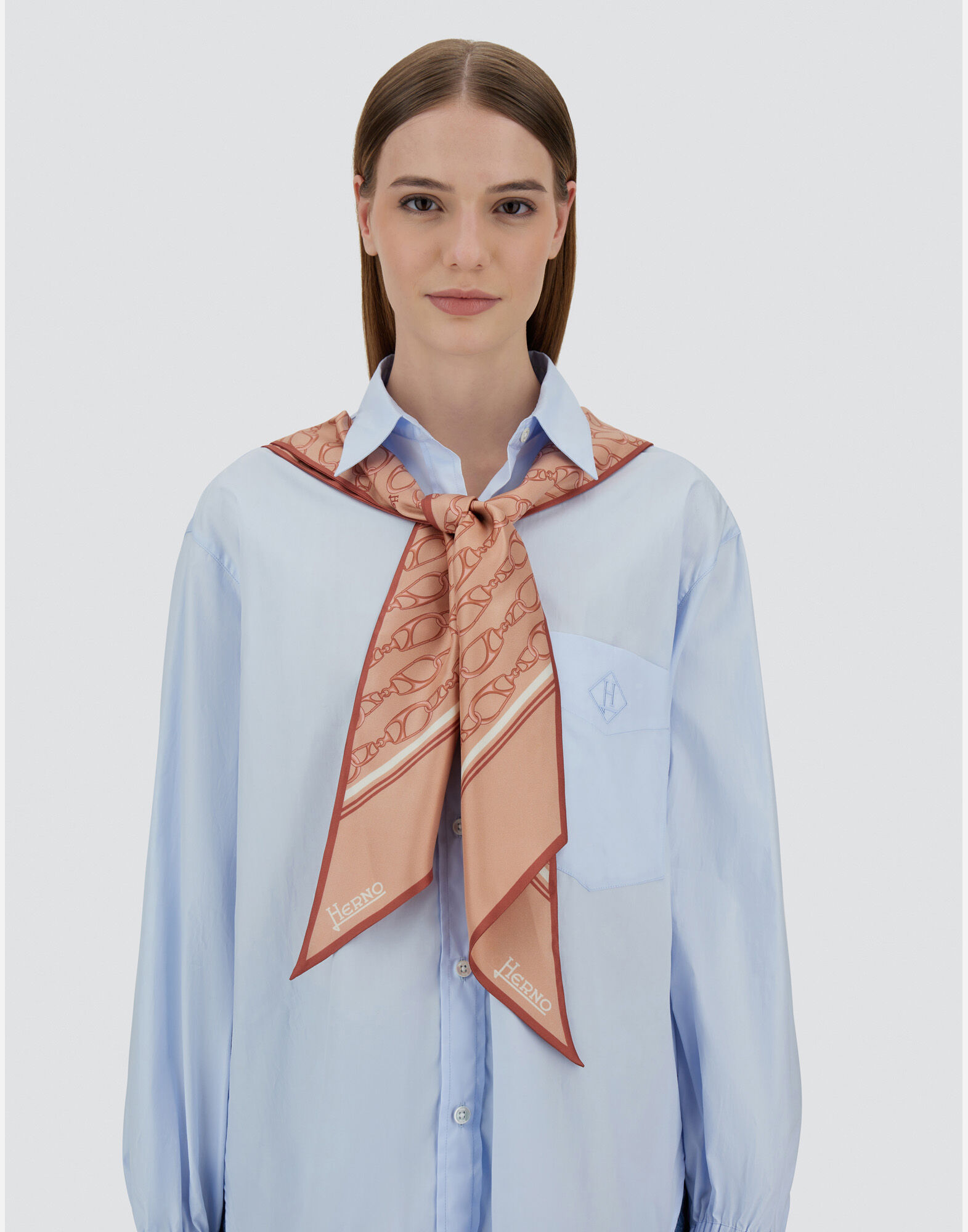 SCARF IN ICONIC PRINT SILK