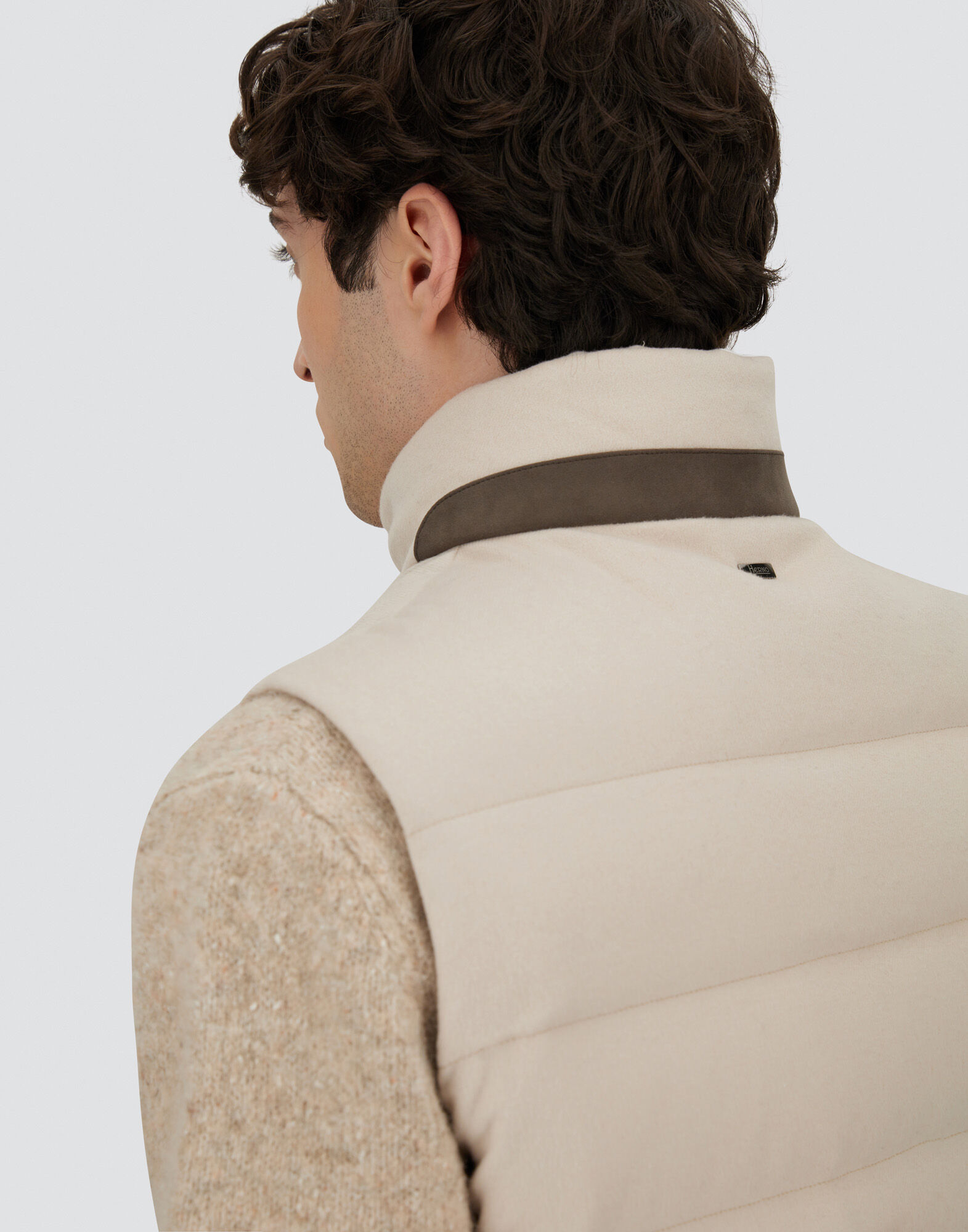 VEST IN CASHMERE, SILK AND MONOGRAM