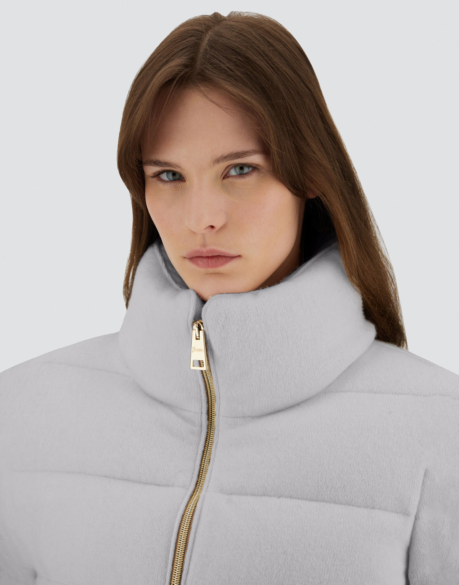 JACKET IN SHINY KNIT EFFECT