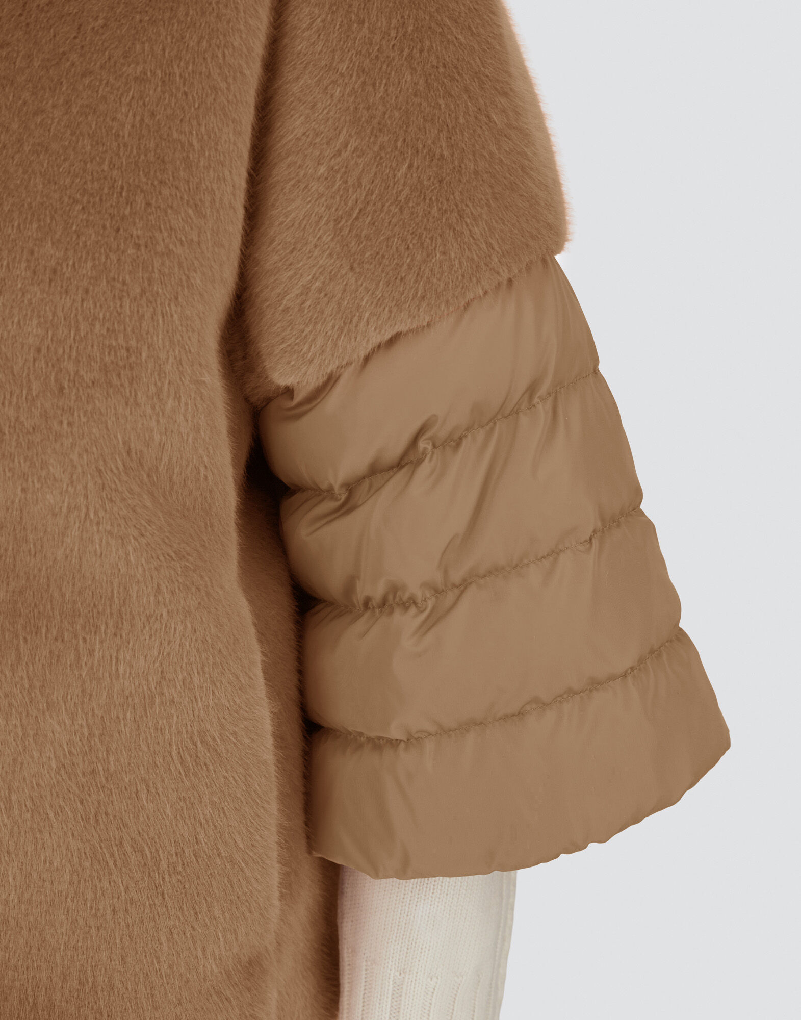 CAPE IN SATIN AND LADY ALTERNATIVE FUR