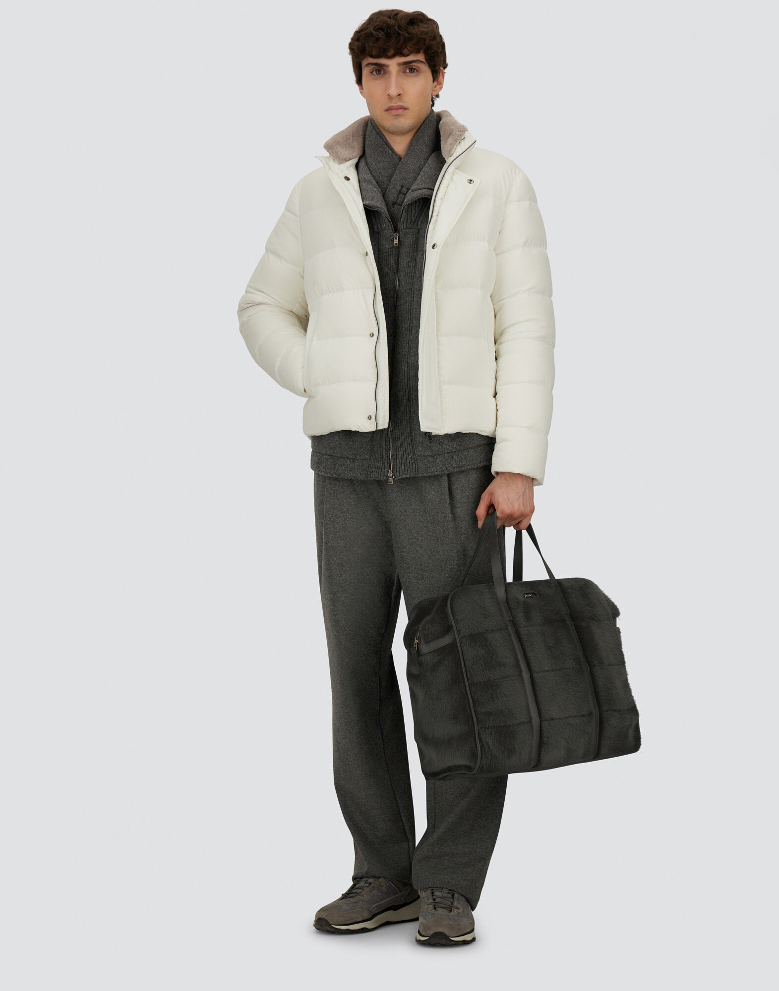 BOMBER JACKET IN ARENDELLE AND FAUX FUR