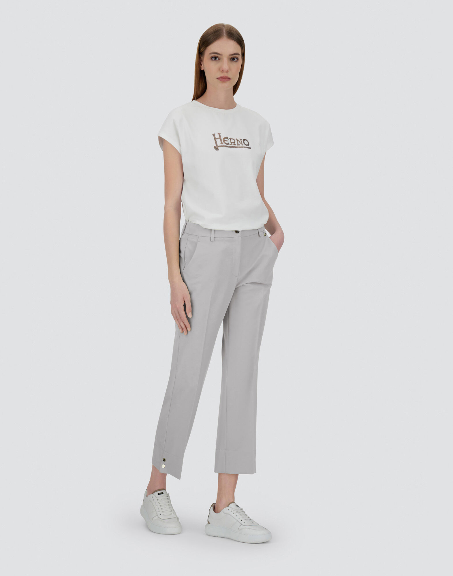 TROUSERS IN VISCOSE EFFECT