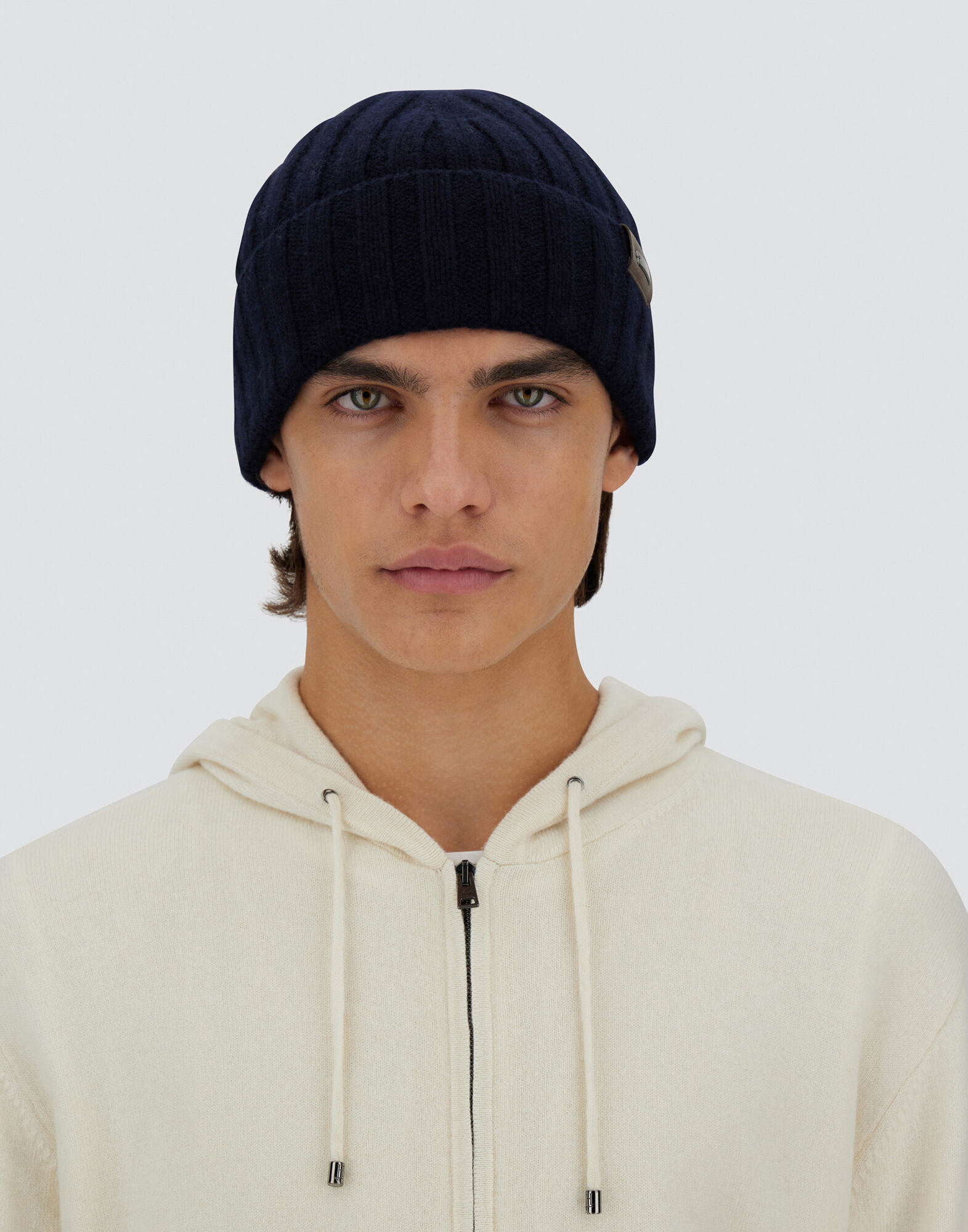 CASHMERE AND ALCANTARA BEANIE