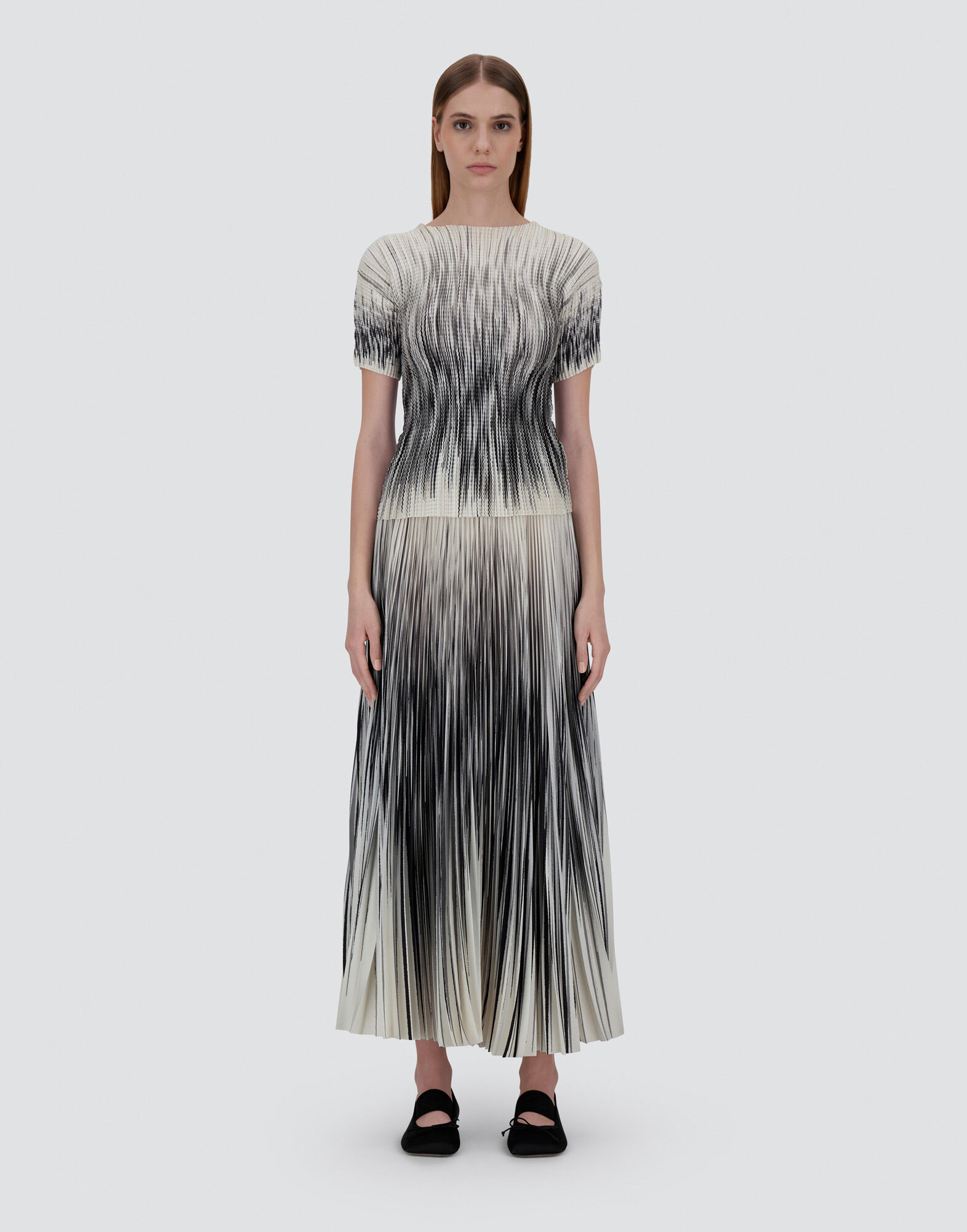 TOP IN SHADES OF PLEAT