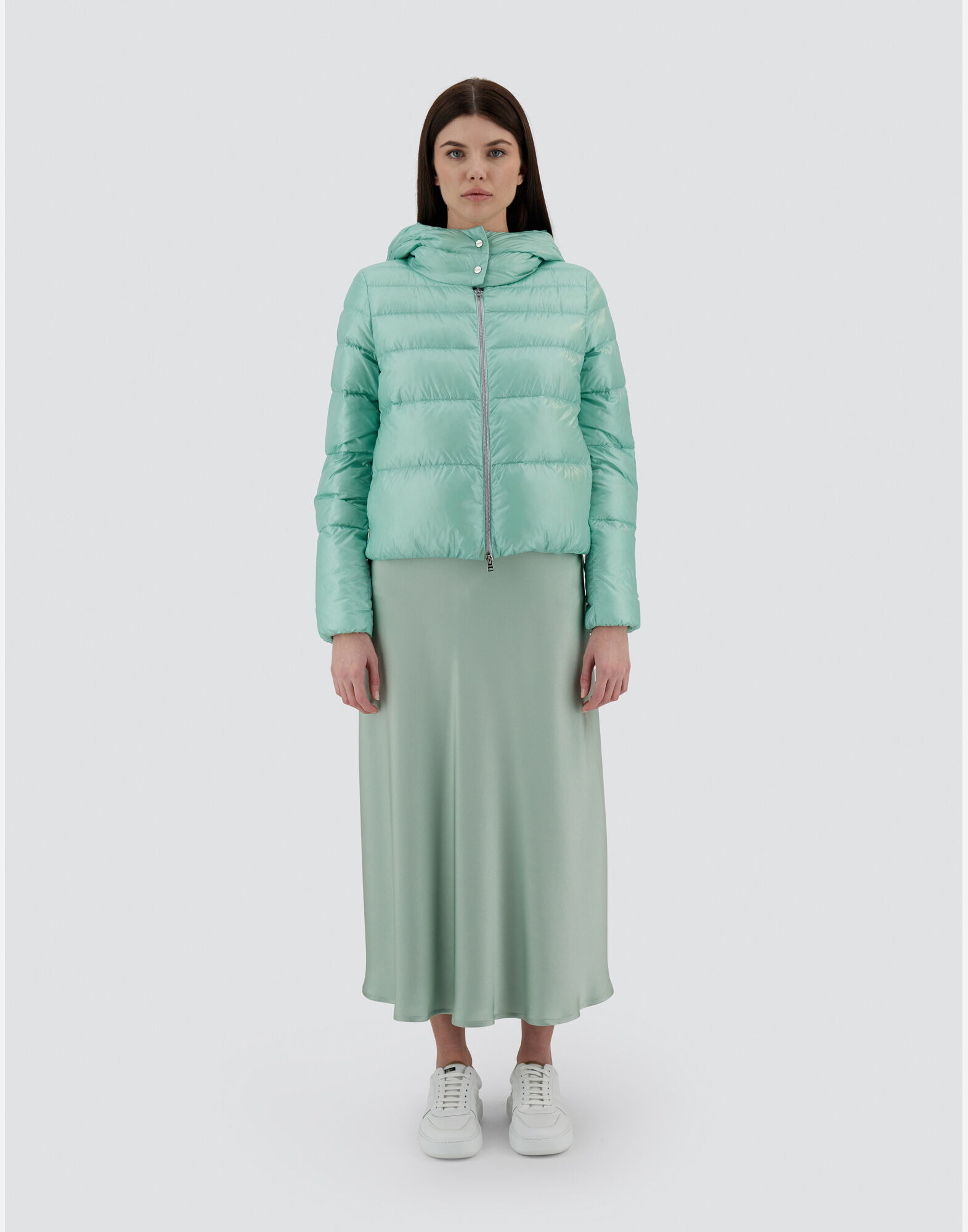 RESORT BOMBER JACKET IN NYLON ULTRALIGHT