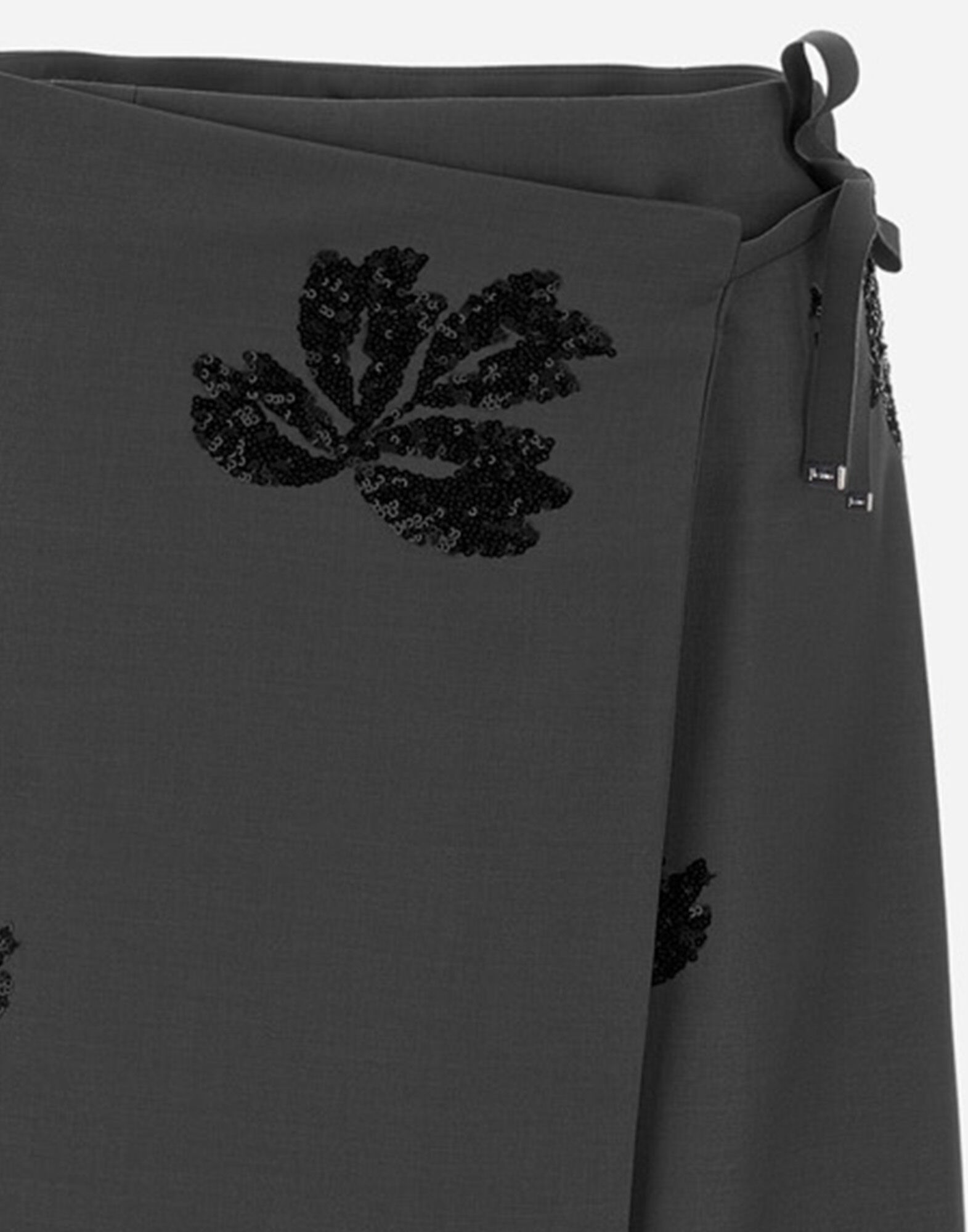 SKIRT IN EMBROIDERED FLANNEL