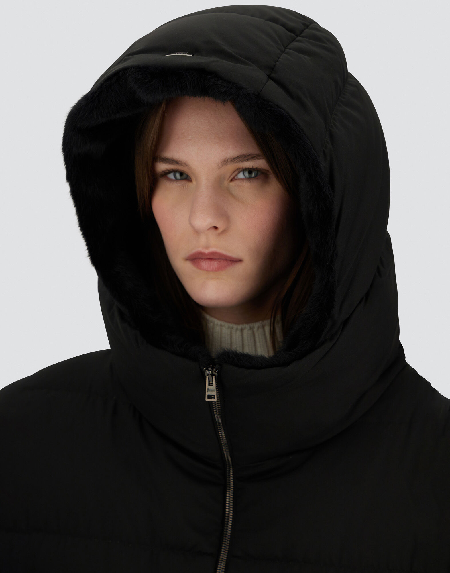 A-SHAPE JACKET IN ARENDELLE AND NEW LADY FAUX FUR