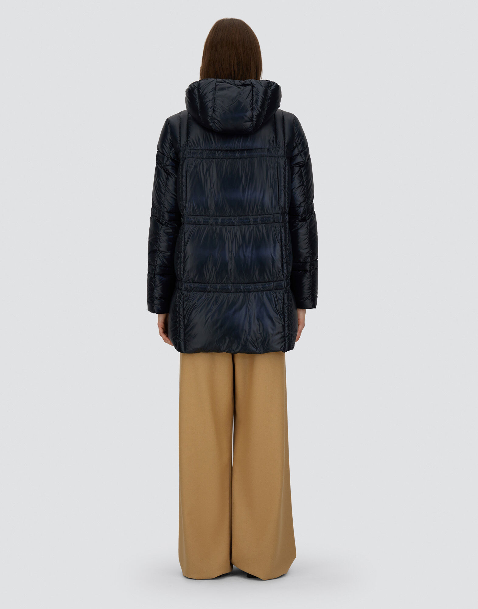 A-SHAPE JACKET IN NYLON ULTRALIGHT