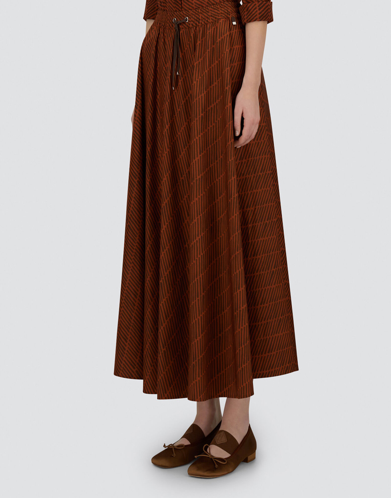 RESORT SKIRT IN COTTON SPIKE PRINT