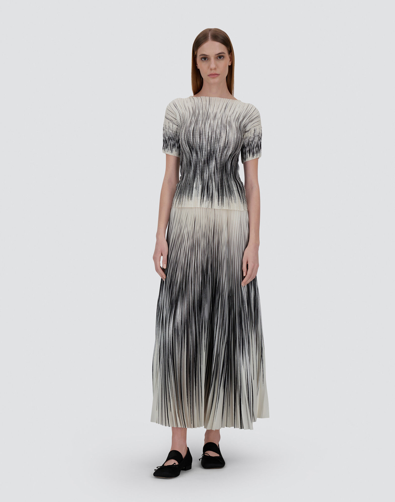 TOP IN SHADES OF PLEAT