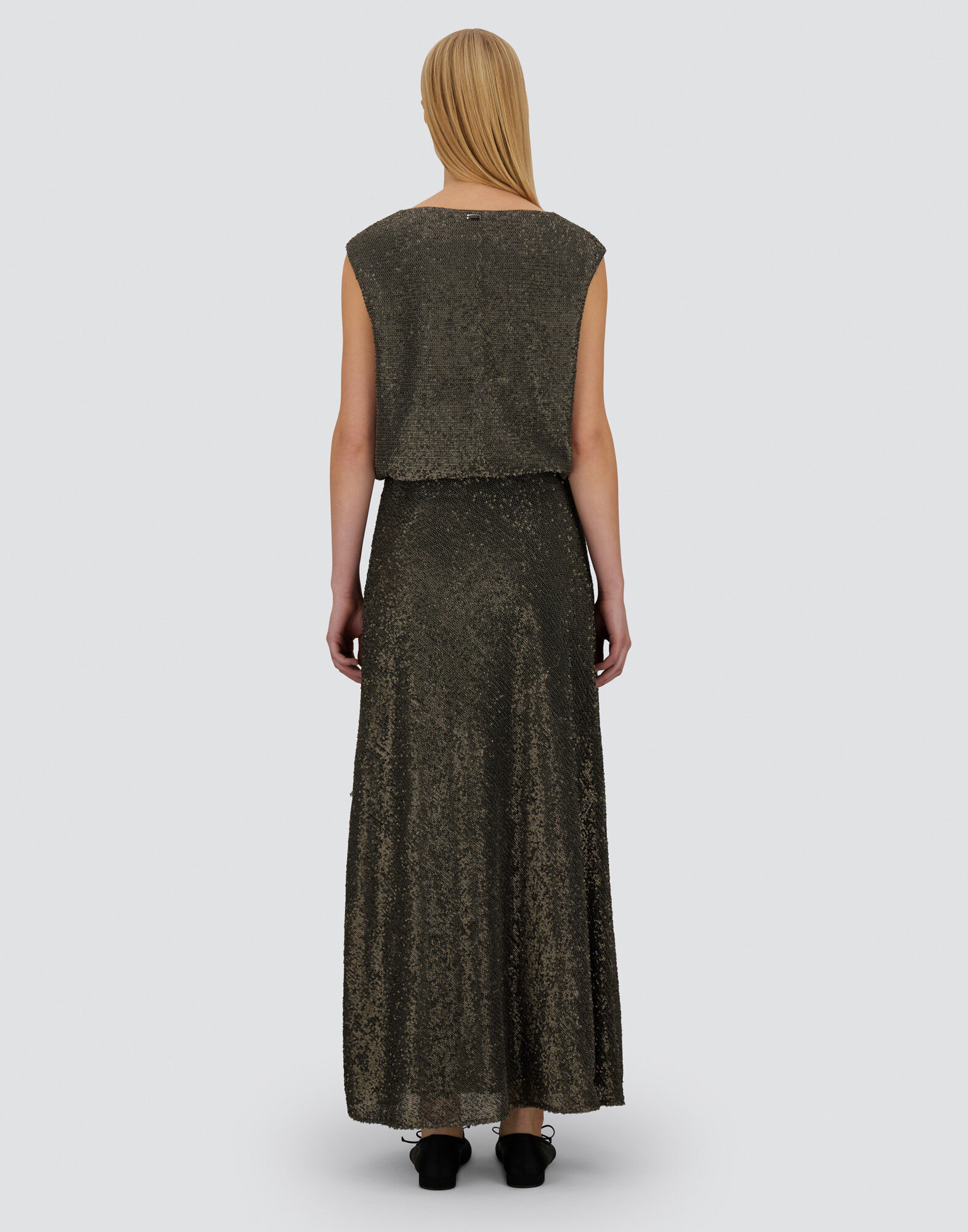 RESORT TOP IN MATT SEQUINS