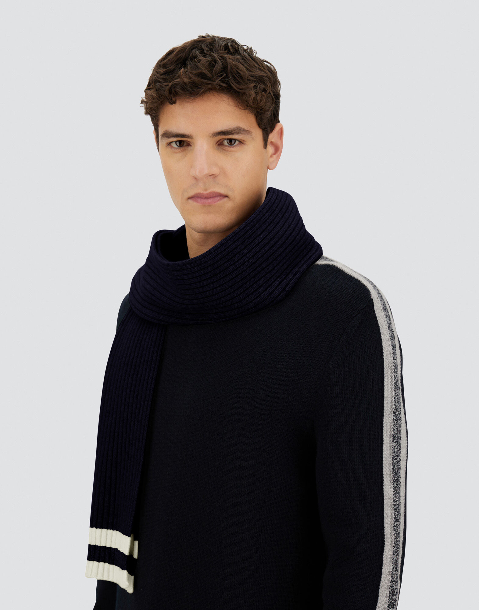 RESORT SCARF IN DOUBLE RIB WOOL