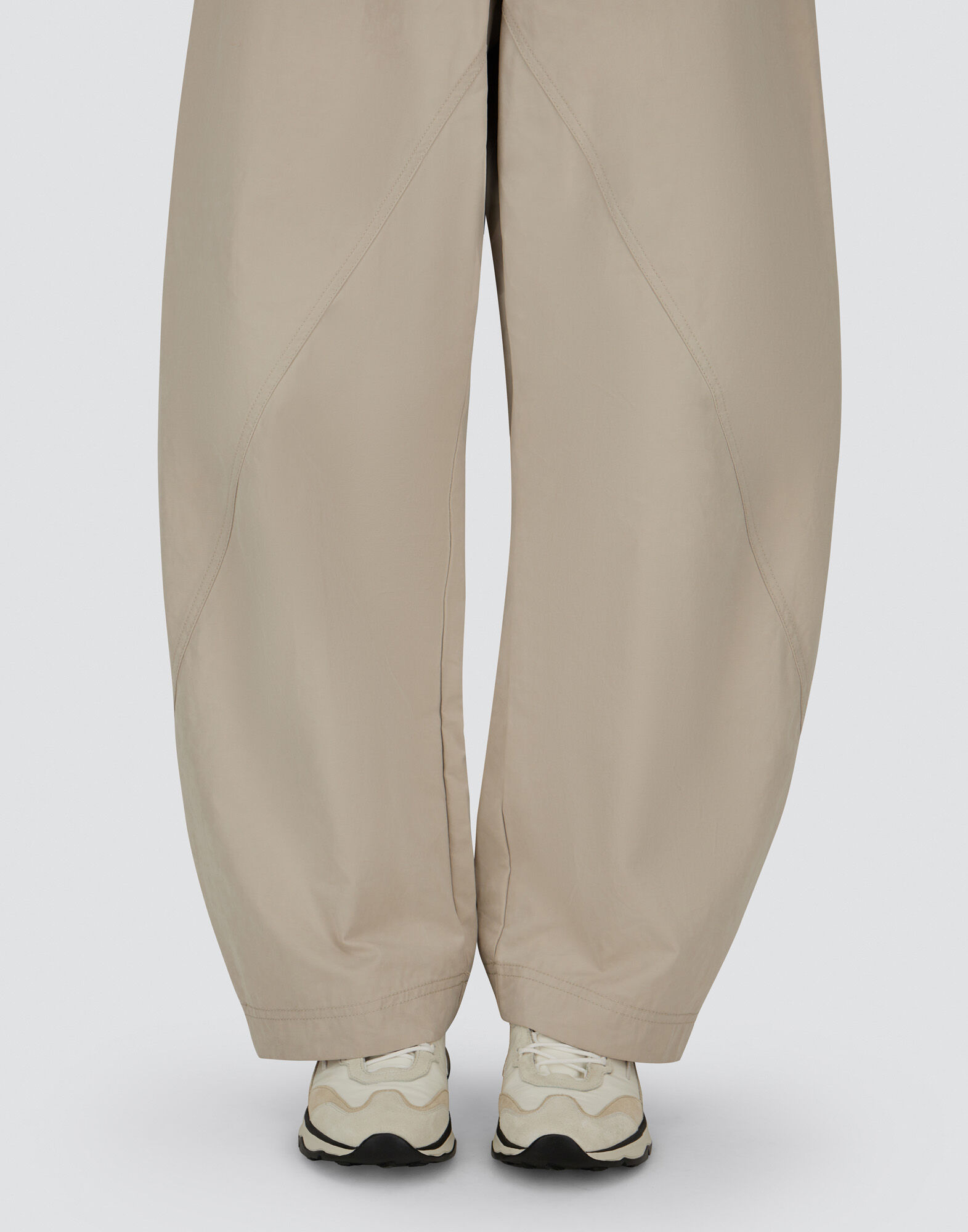TROUSERS IN WAXED TECH COTTON