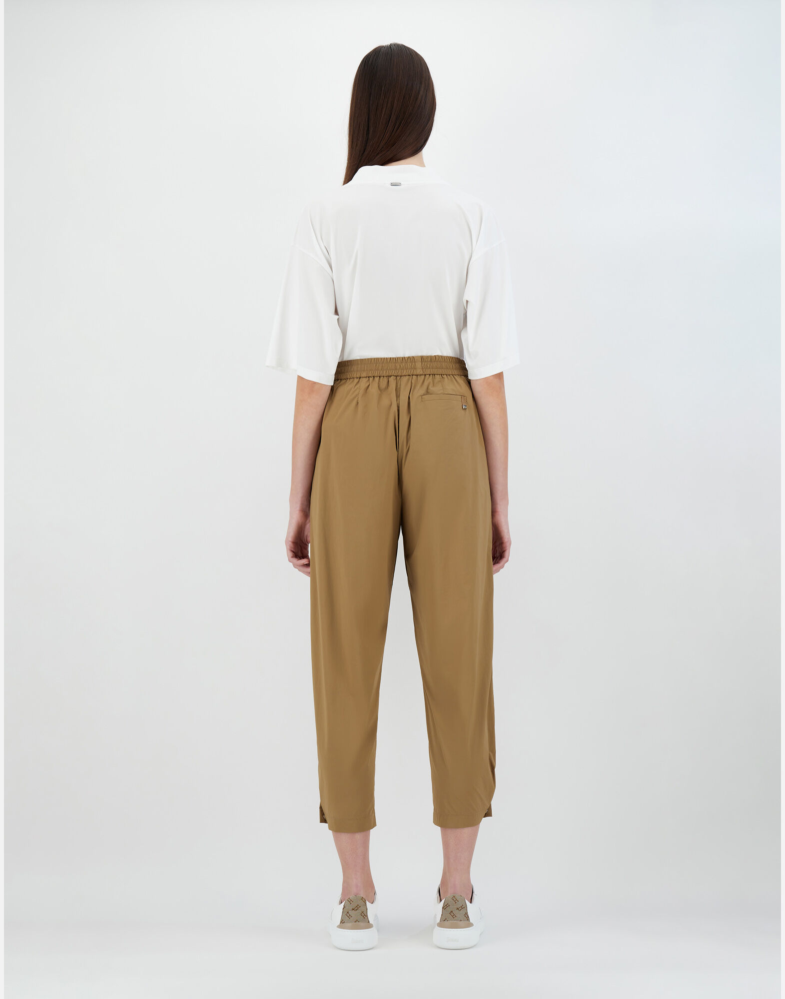 TROUSERS IN LIGHT NYLON STRETCH