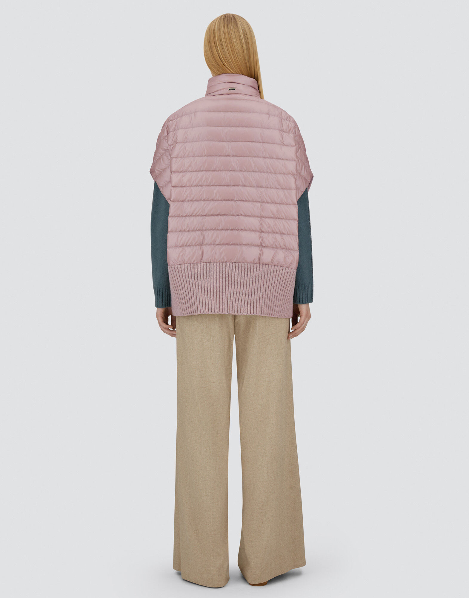RESORT PONCHO IN KNIT & NYLON ULTRALIGHT