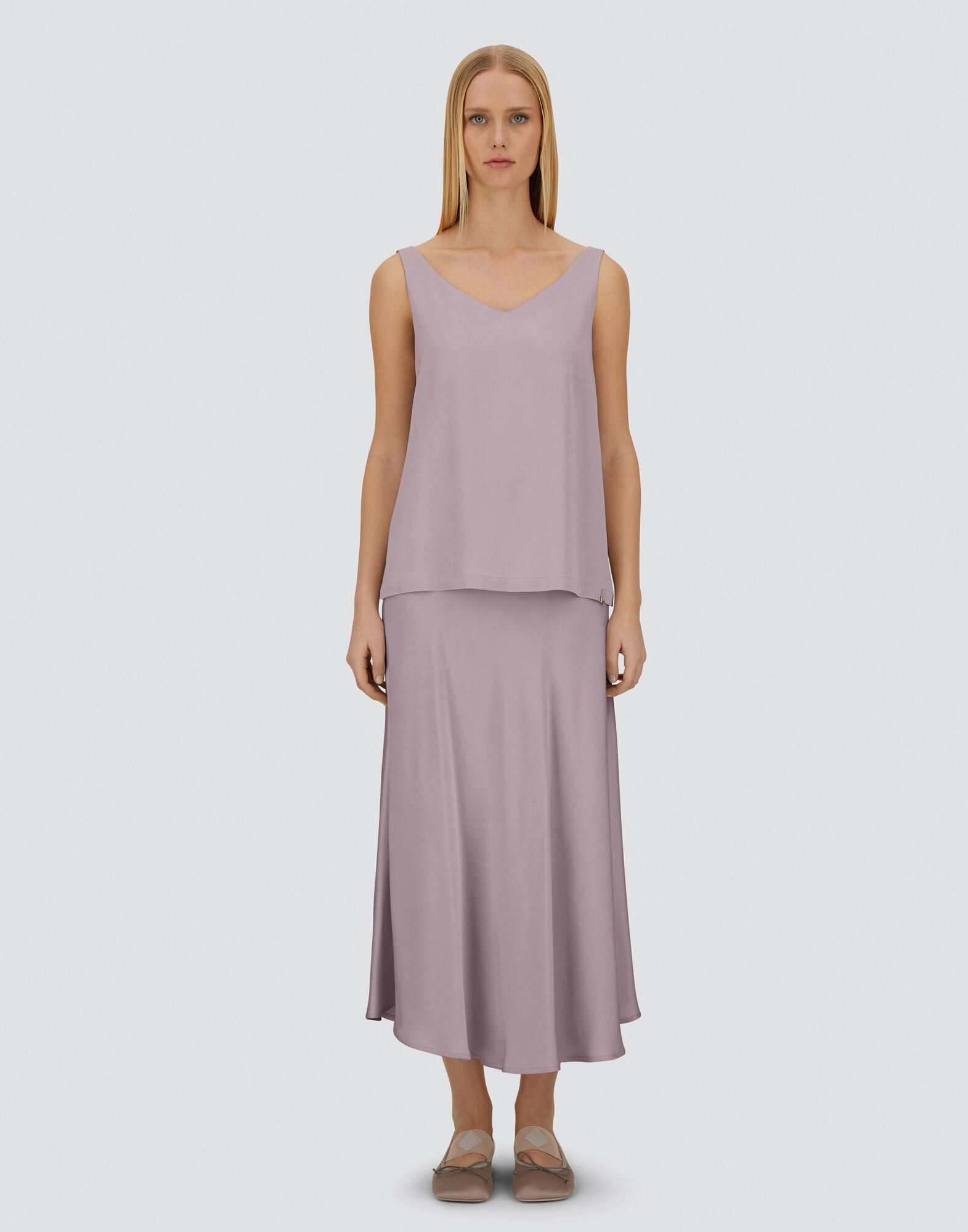 RESORT TOP IN ENVERS SATIN