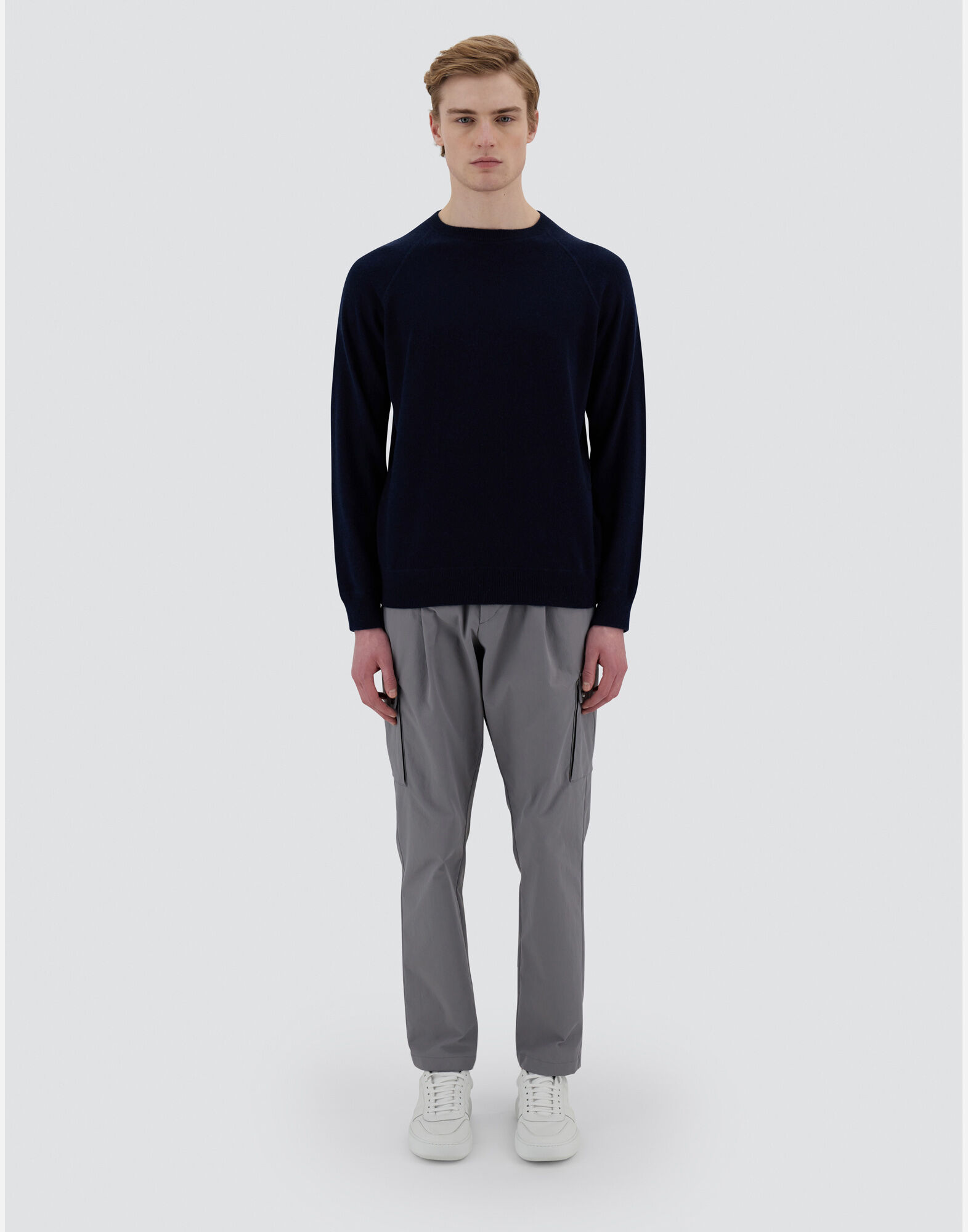 RESORT SWEATER IN PLAIN CASHMERE