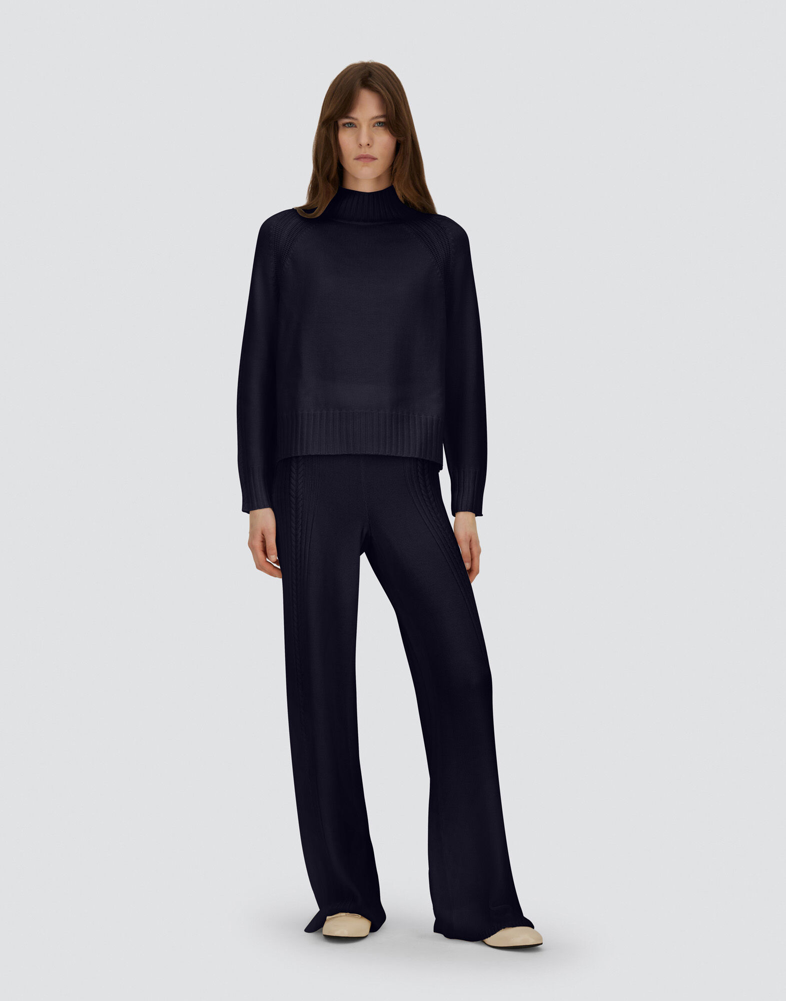 SWEATER IN RIBBED & BRAIDED MERINO WOOL