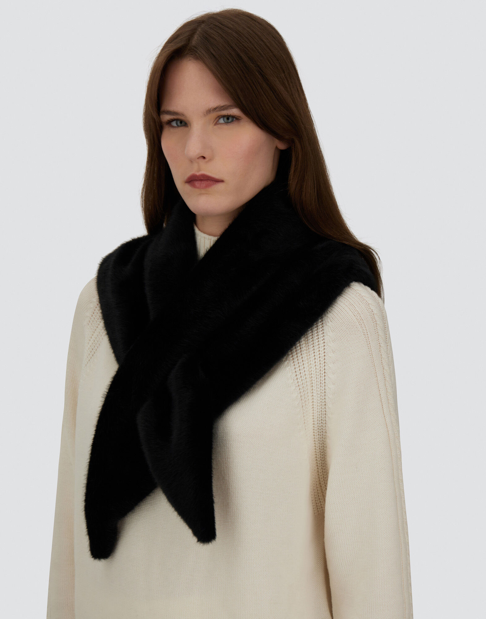 SCARF IN LADY ALTERNATIVE FUR