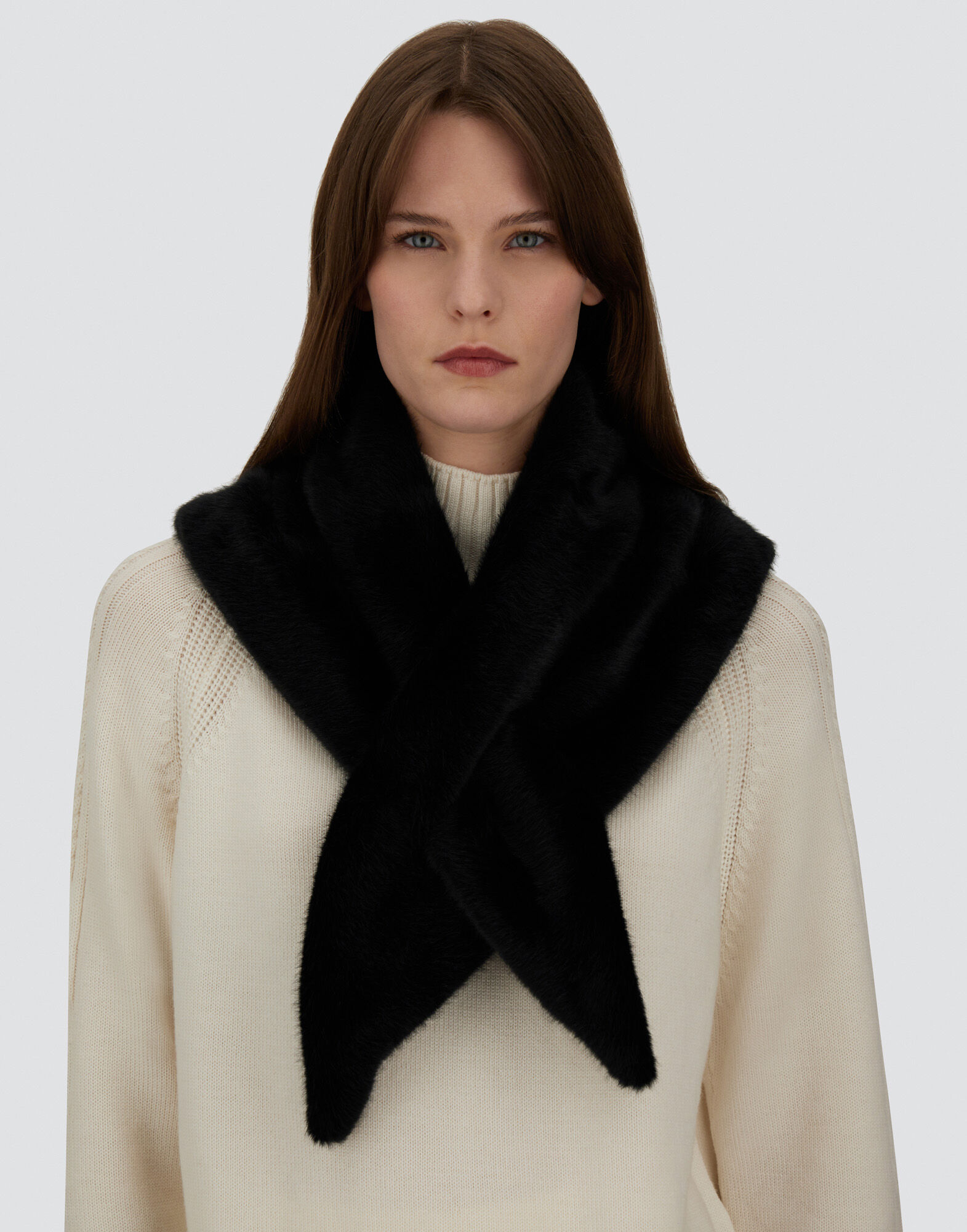 SCARF IN LADY ALTERNATIVE FUR