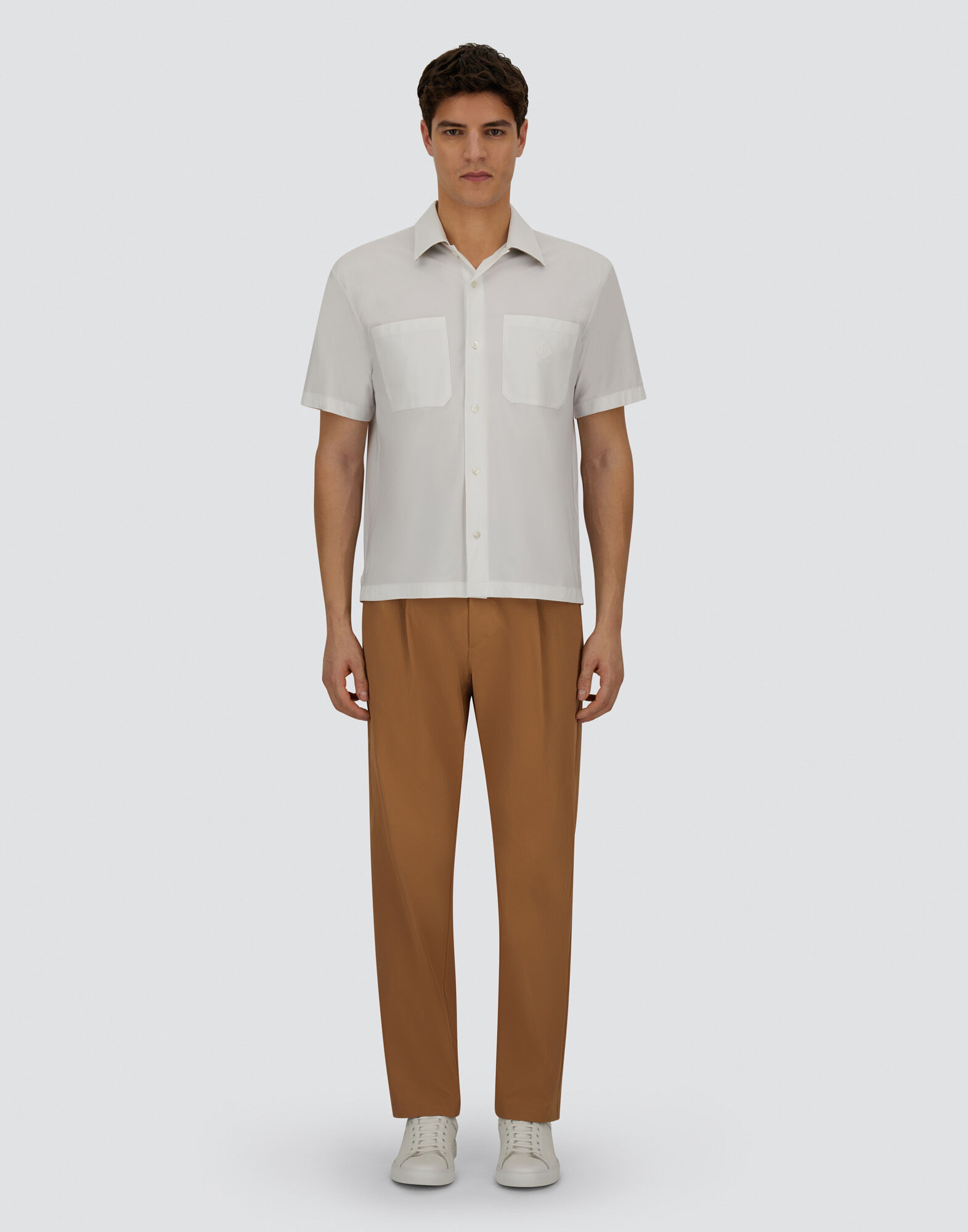 SHORT-SLEEVED SHIRT MADE OF SPRING ULTRALIGHT SCUBA