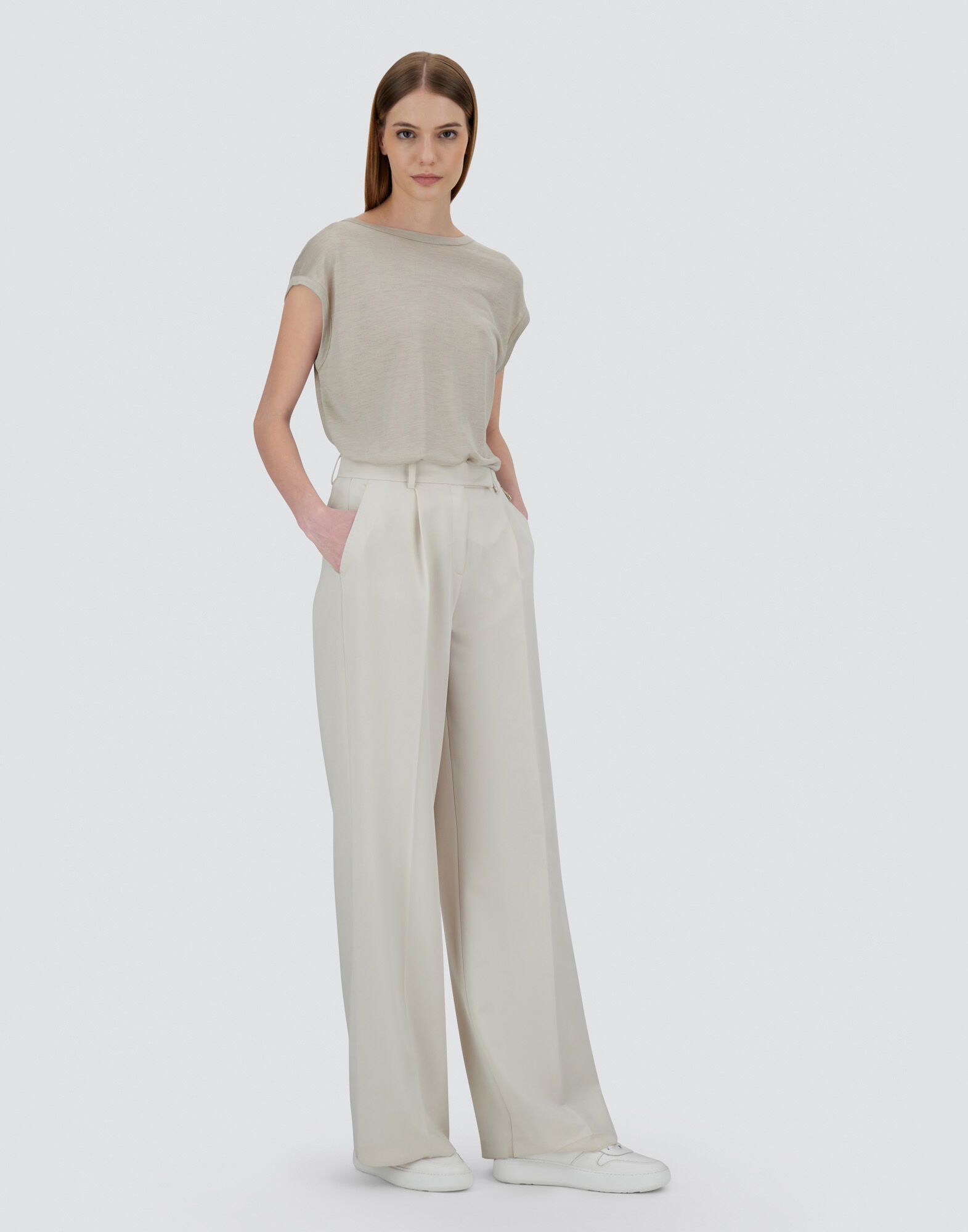 FLAWLESS WOVEN TROUSERS