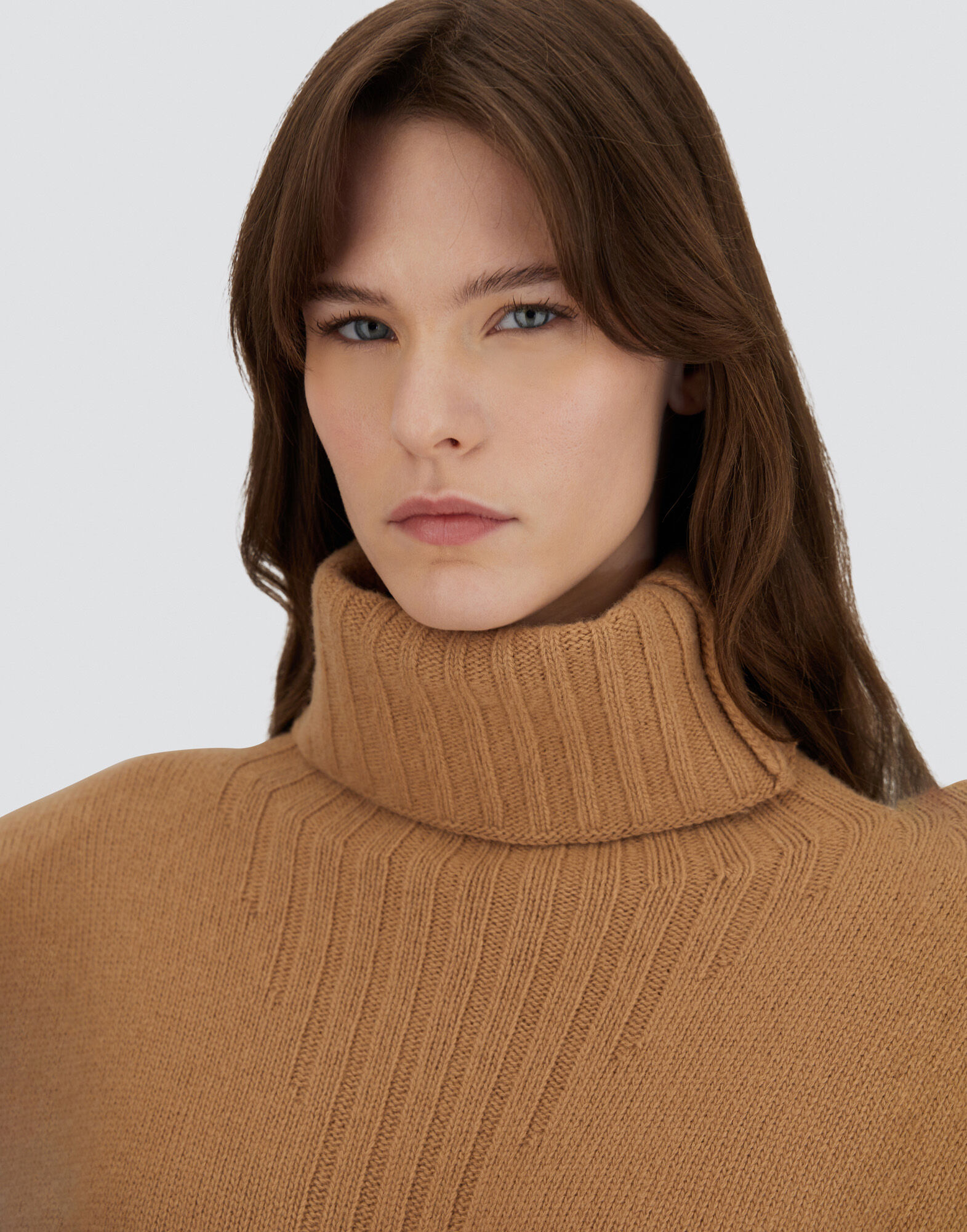 TURTLENECK SWEATER IN 100% WOOL