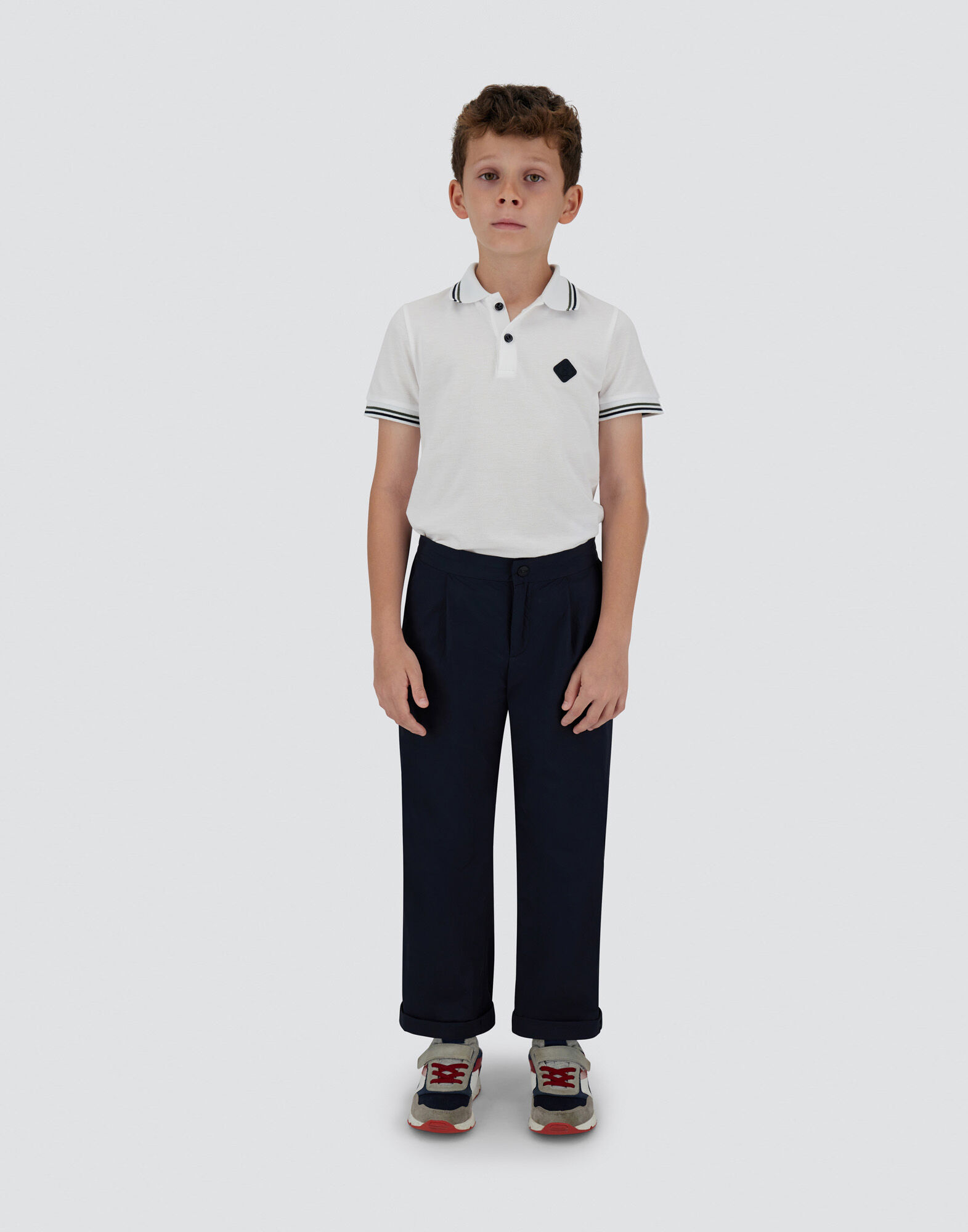 TROUSERS IN ULTRALIGHT CREASE