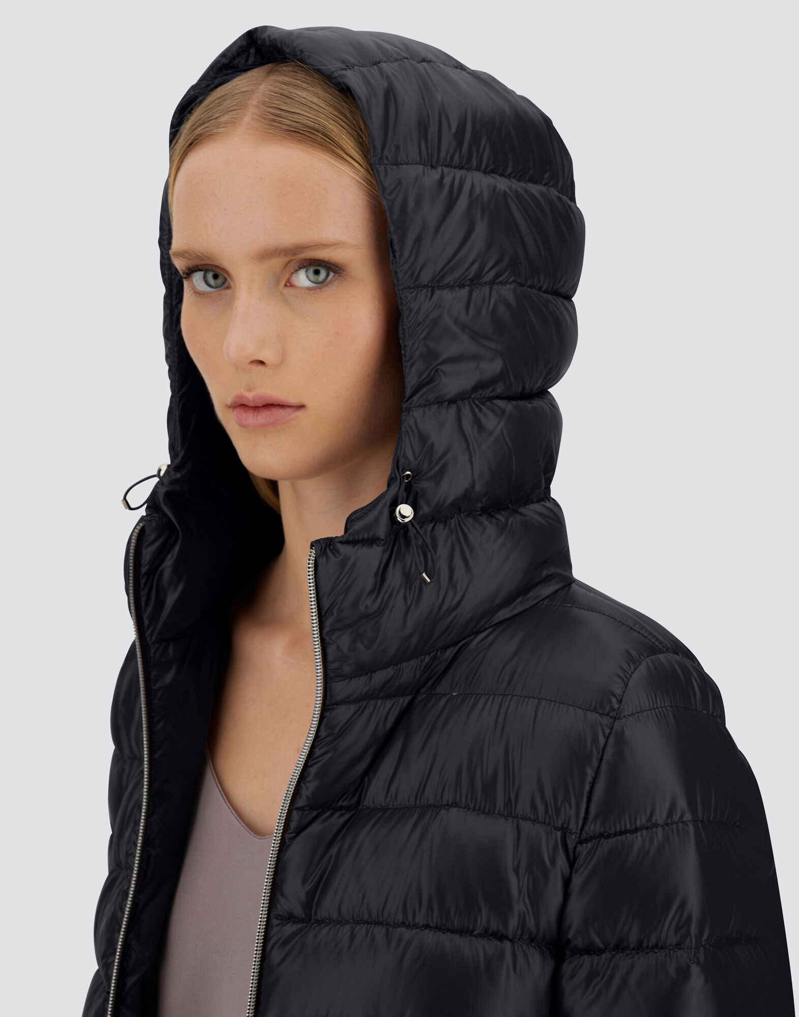 RESORT A-SHAPE JACKET IN NYLON ULTRALIGHT