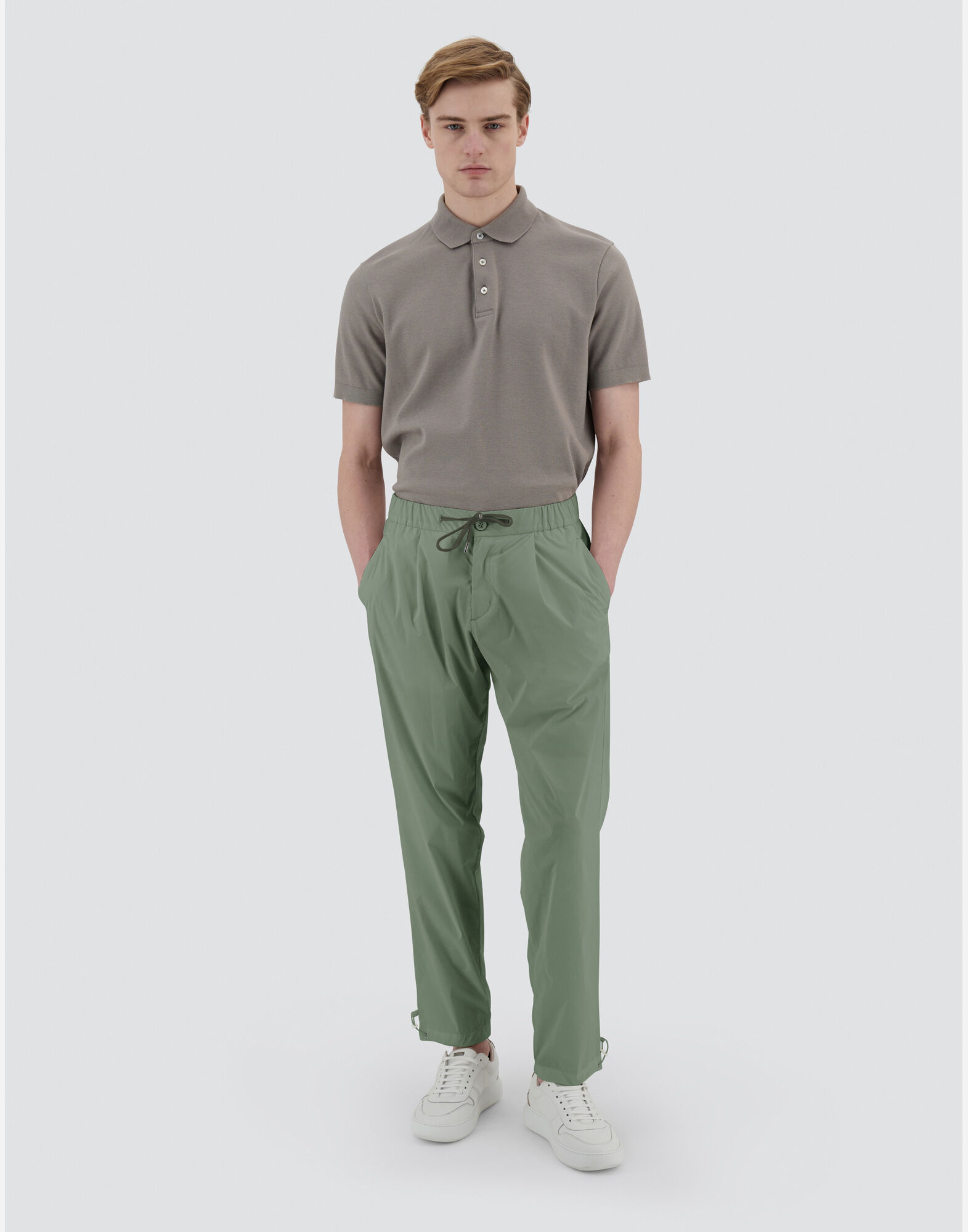 RESORT TROUSERS IN LIGHT NYLON STRETCH